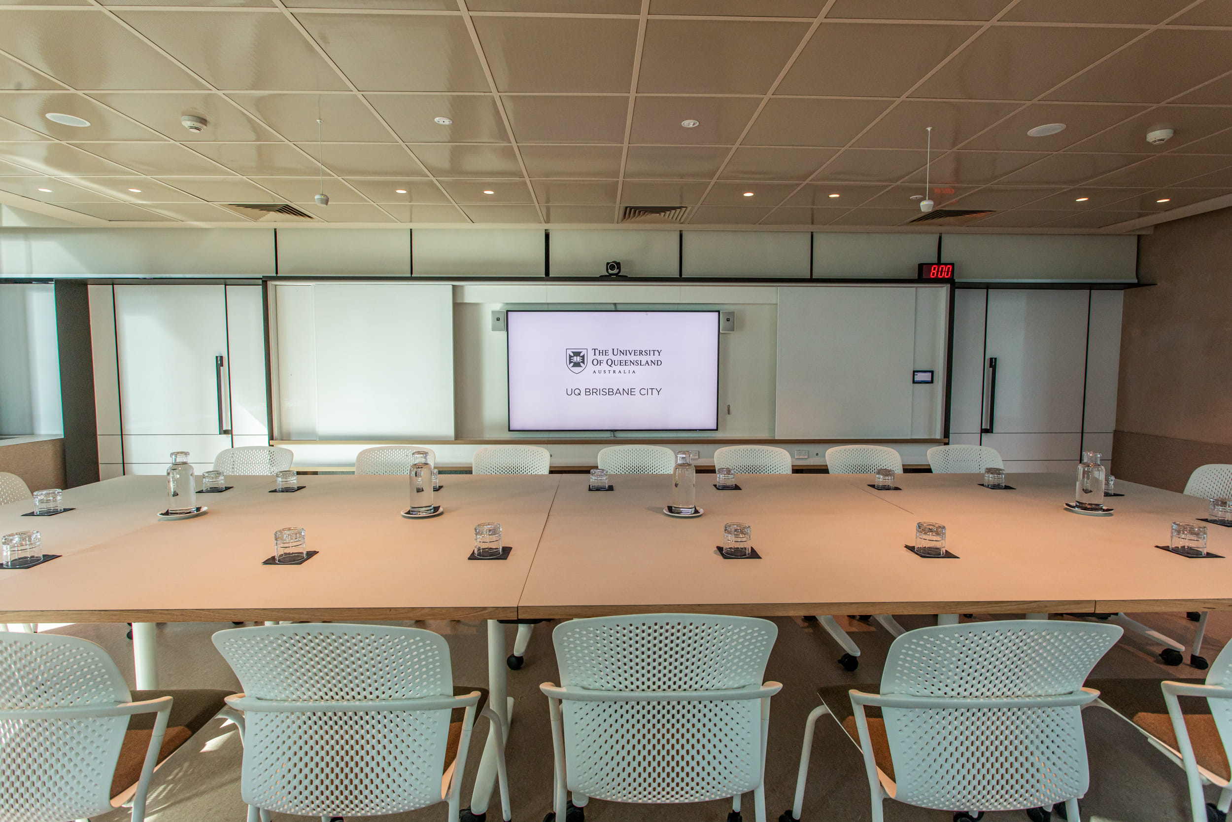 Creative Suite 512 8