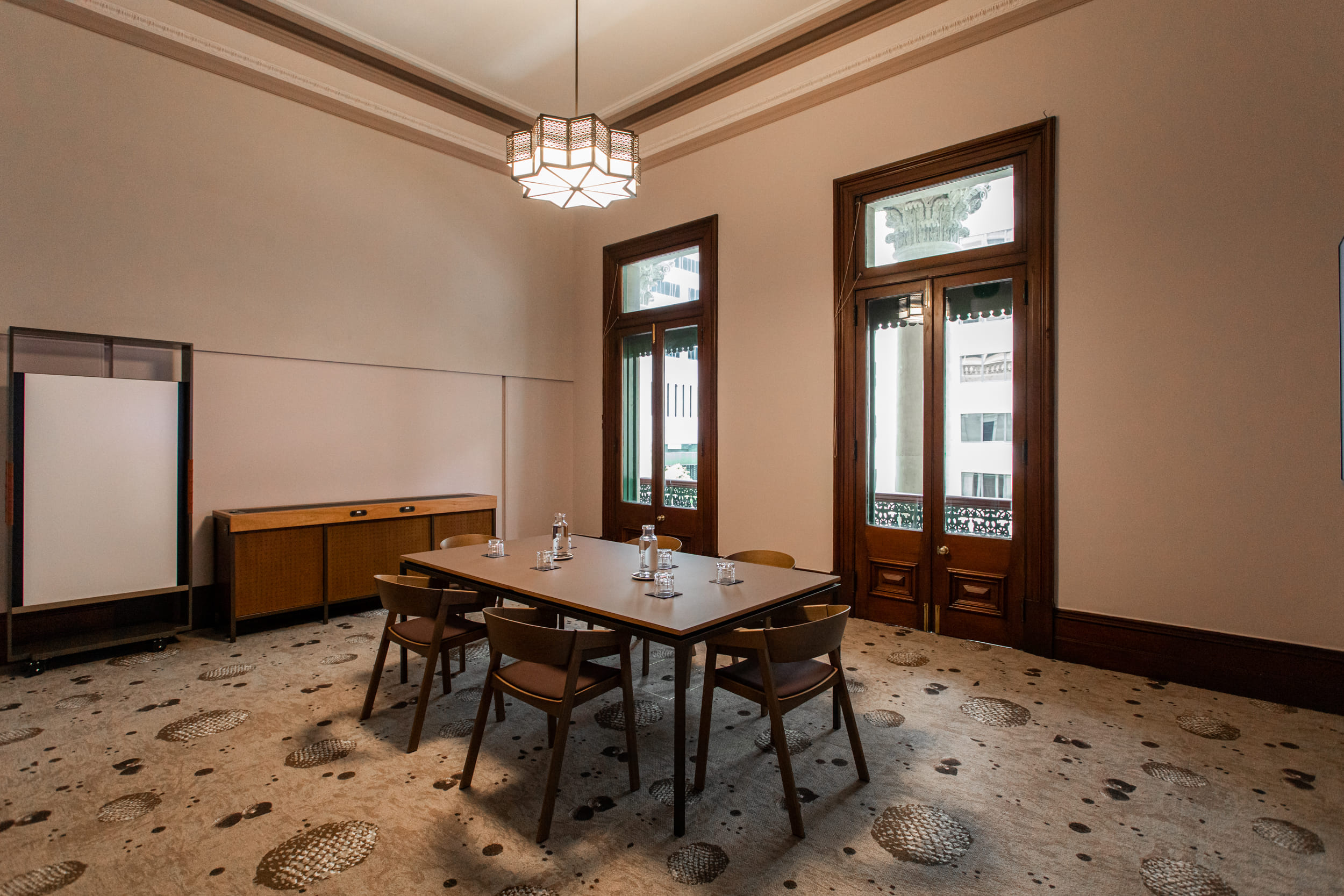 Heritage Creative Suite 204 3