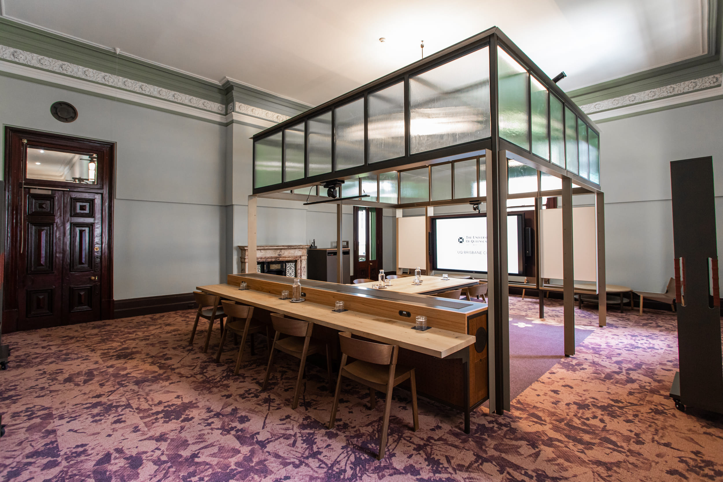 Showcase Suite 205 3