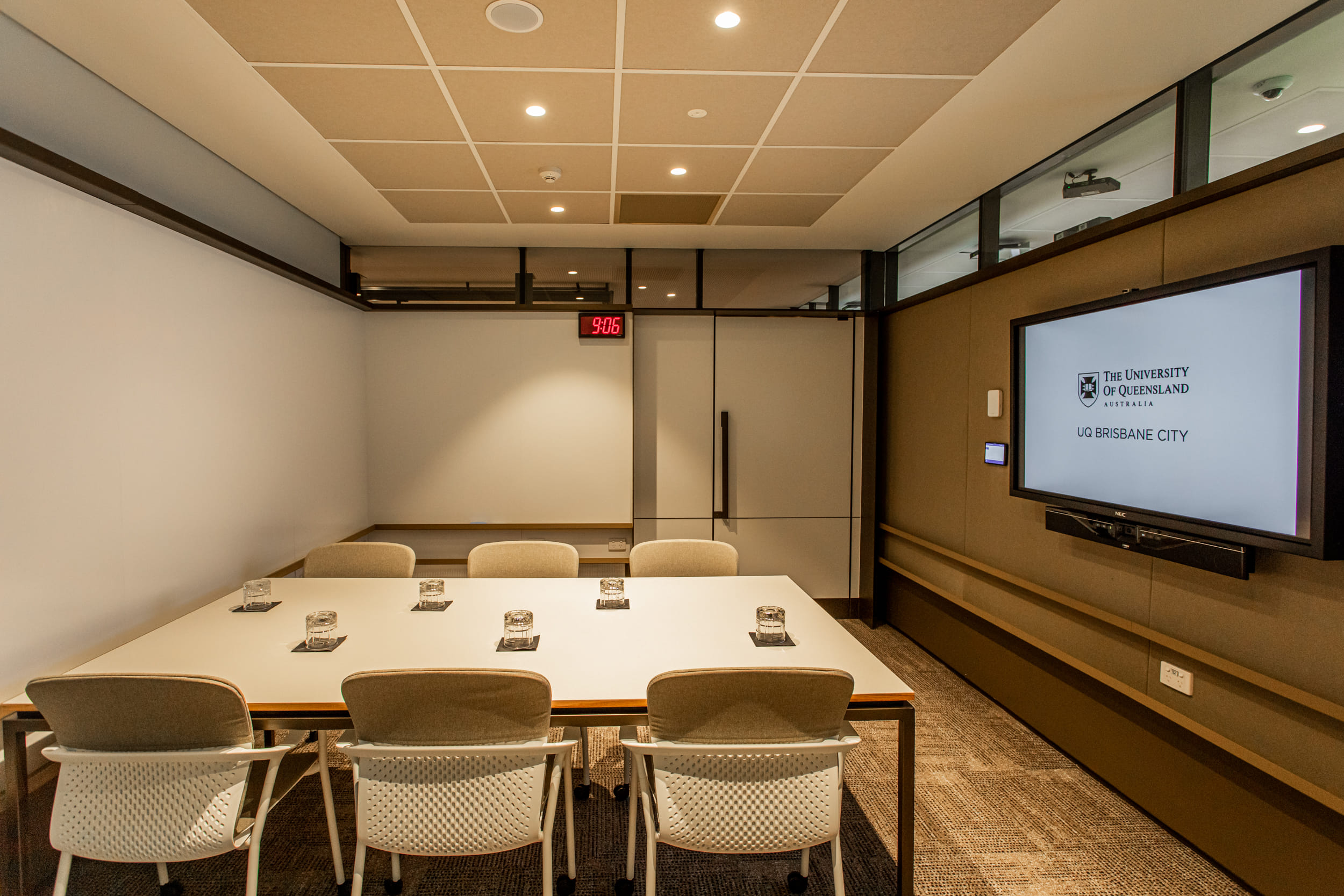 Creative Suite 310, 311, 312 3