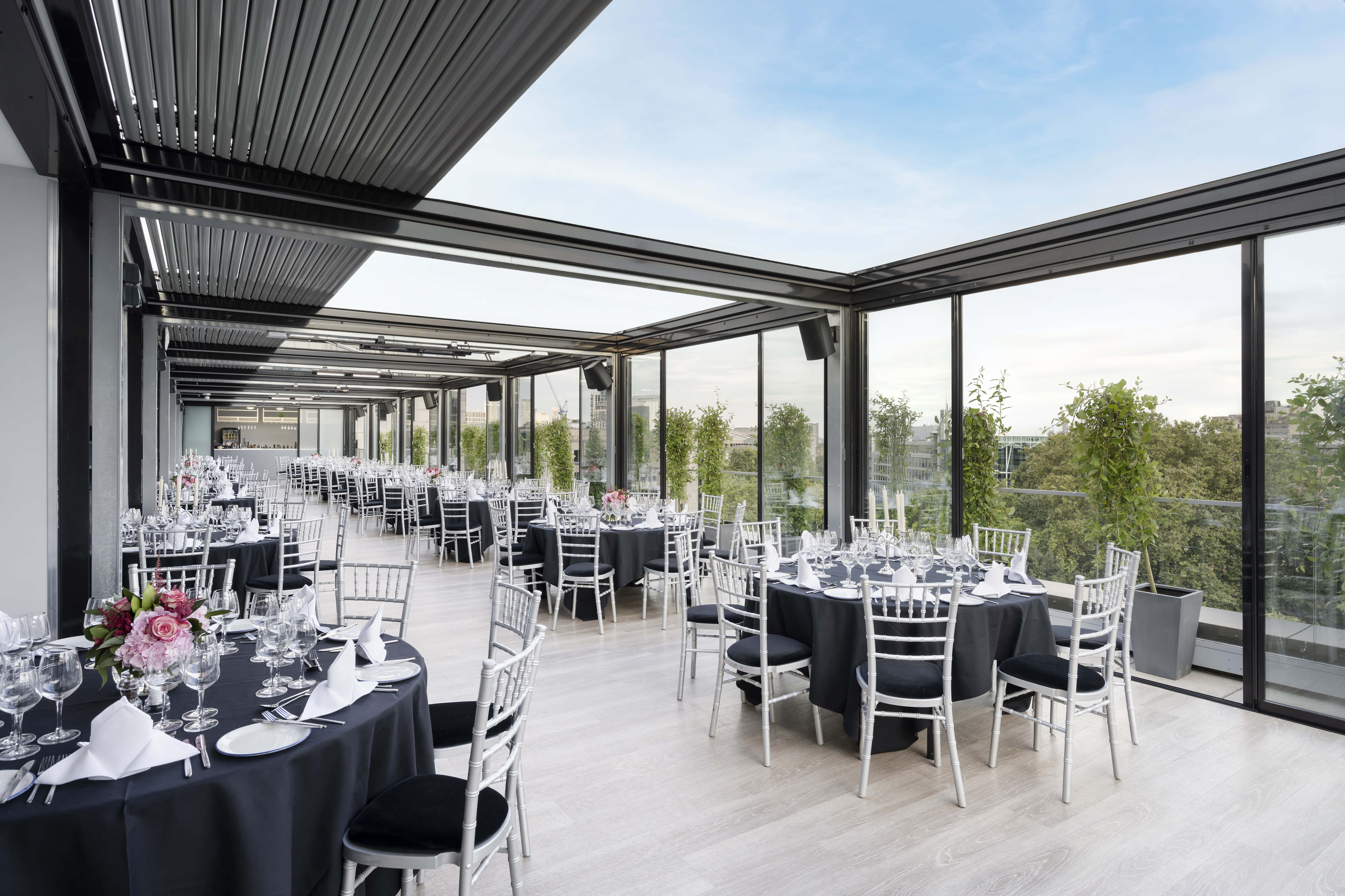 The Skyline London 1