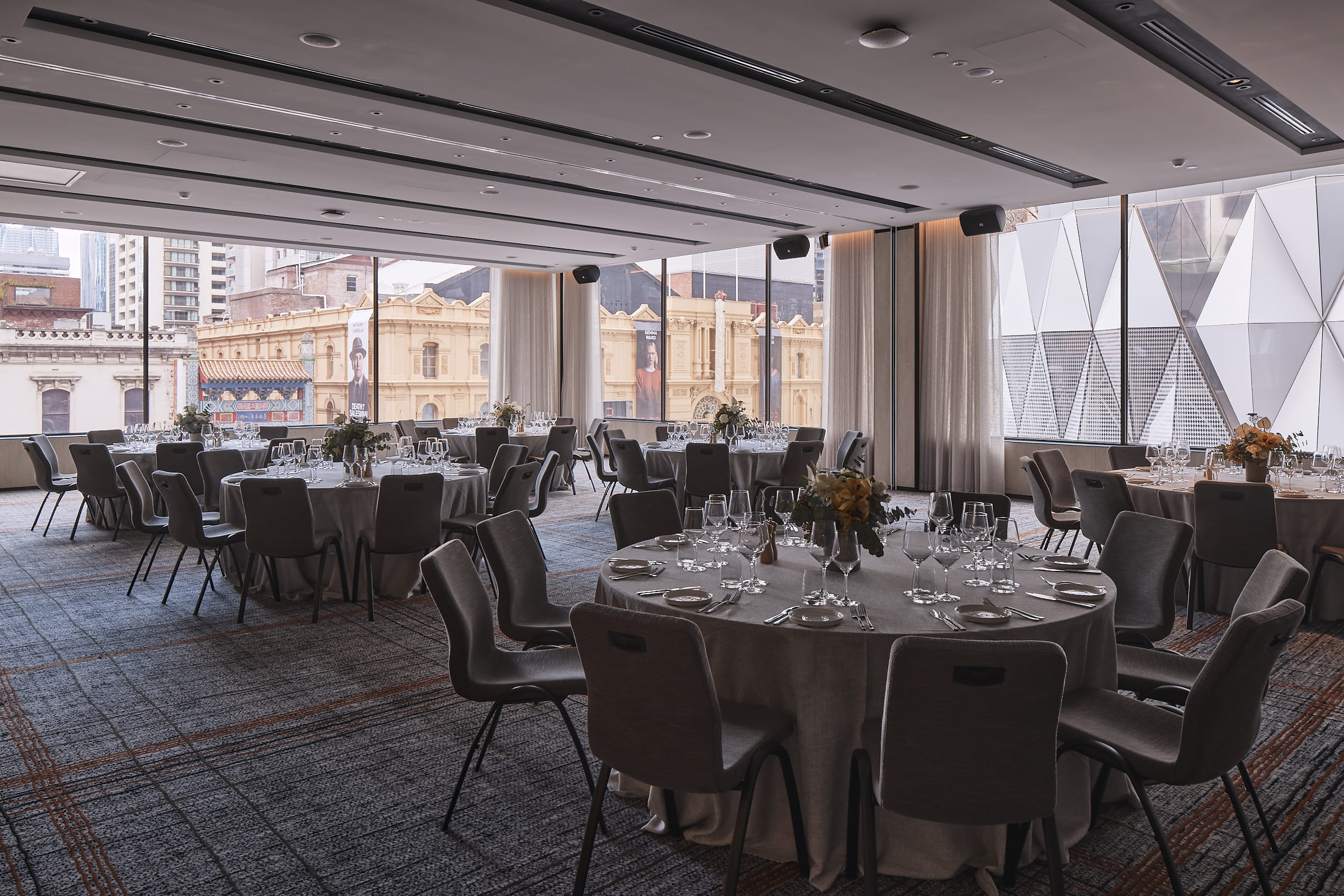 Meeting Place 1 + 2 + 3 1