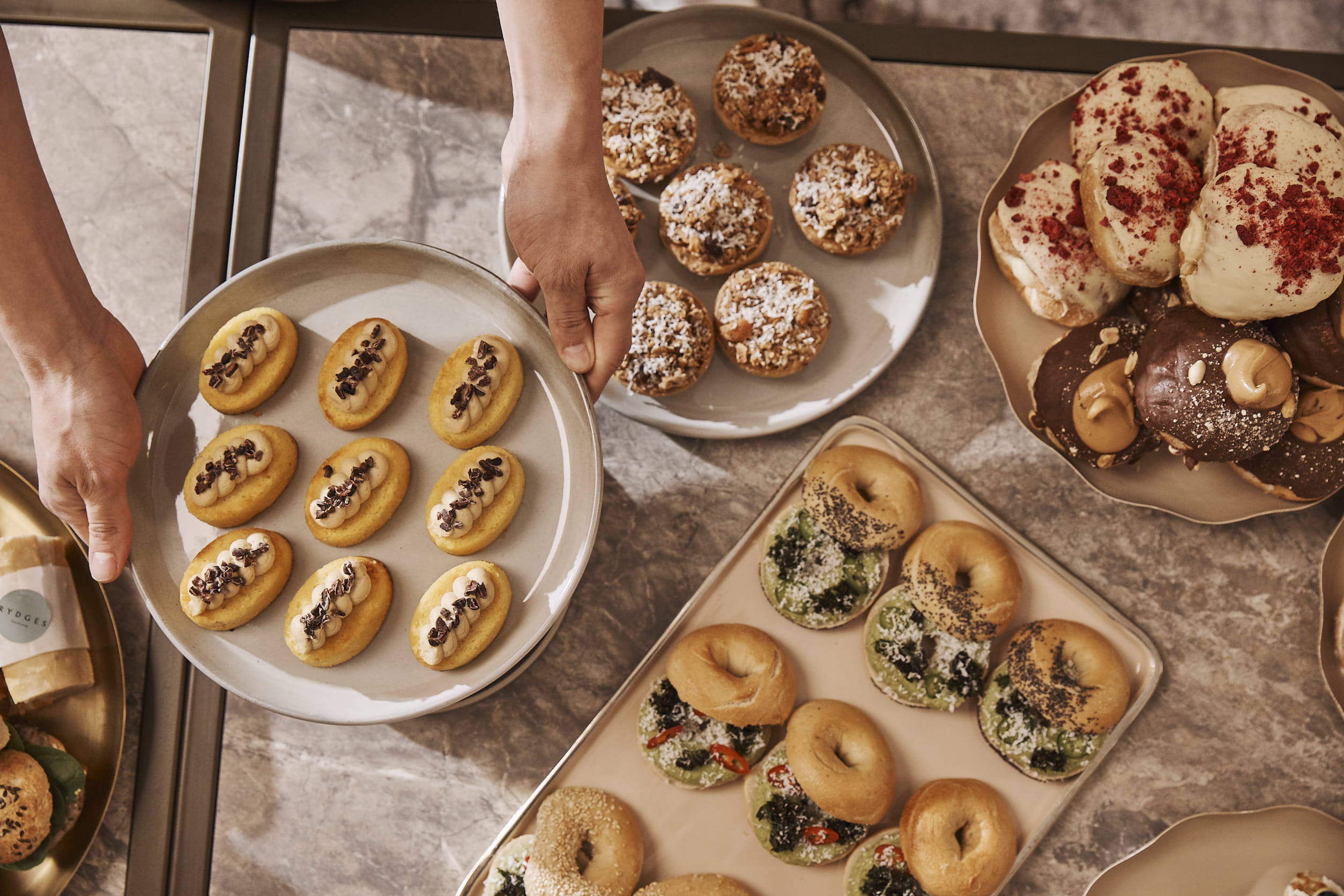 Meeting Place 2 + 3 + 4 7