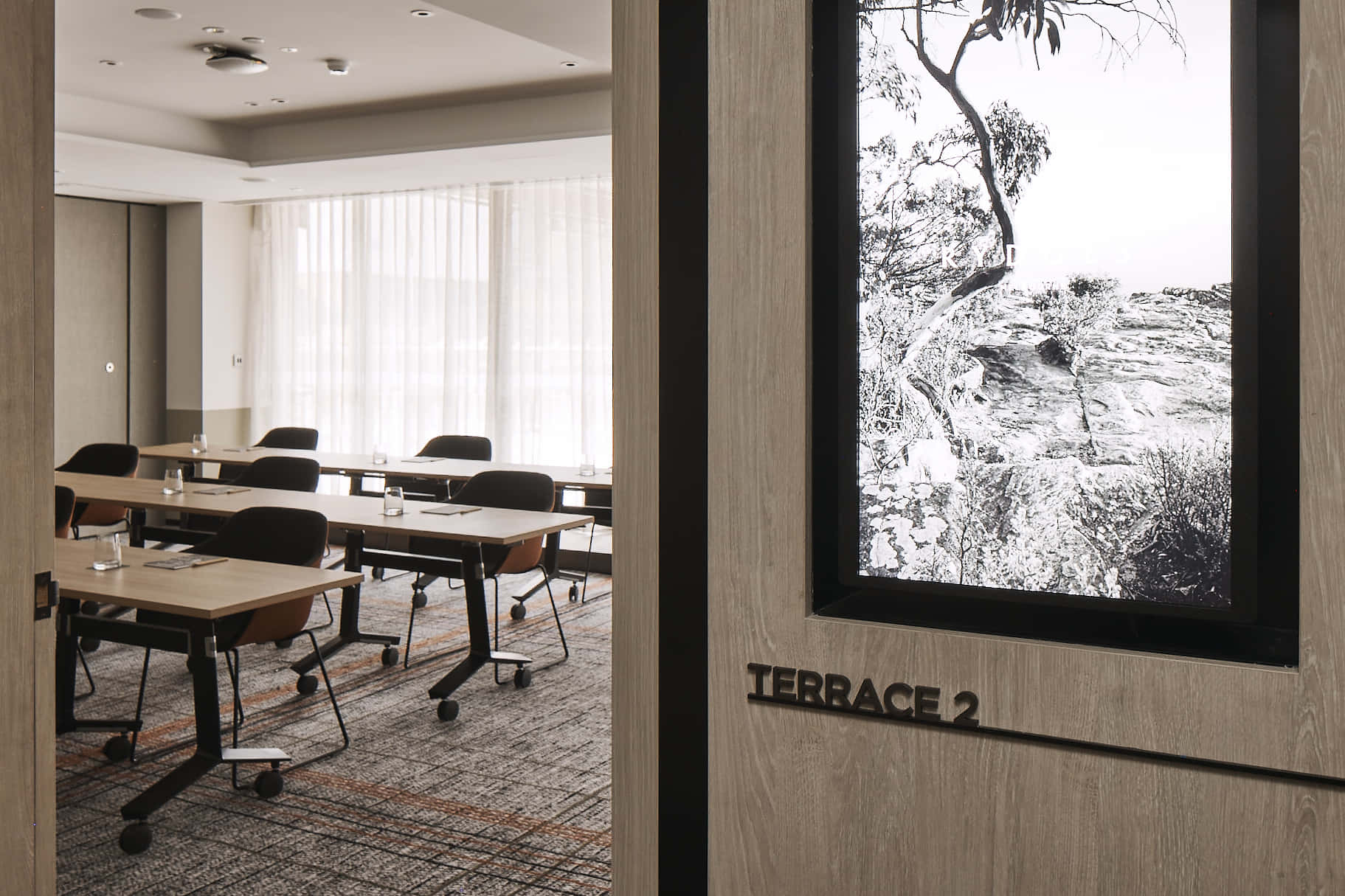 Terrace Room 3D tour