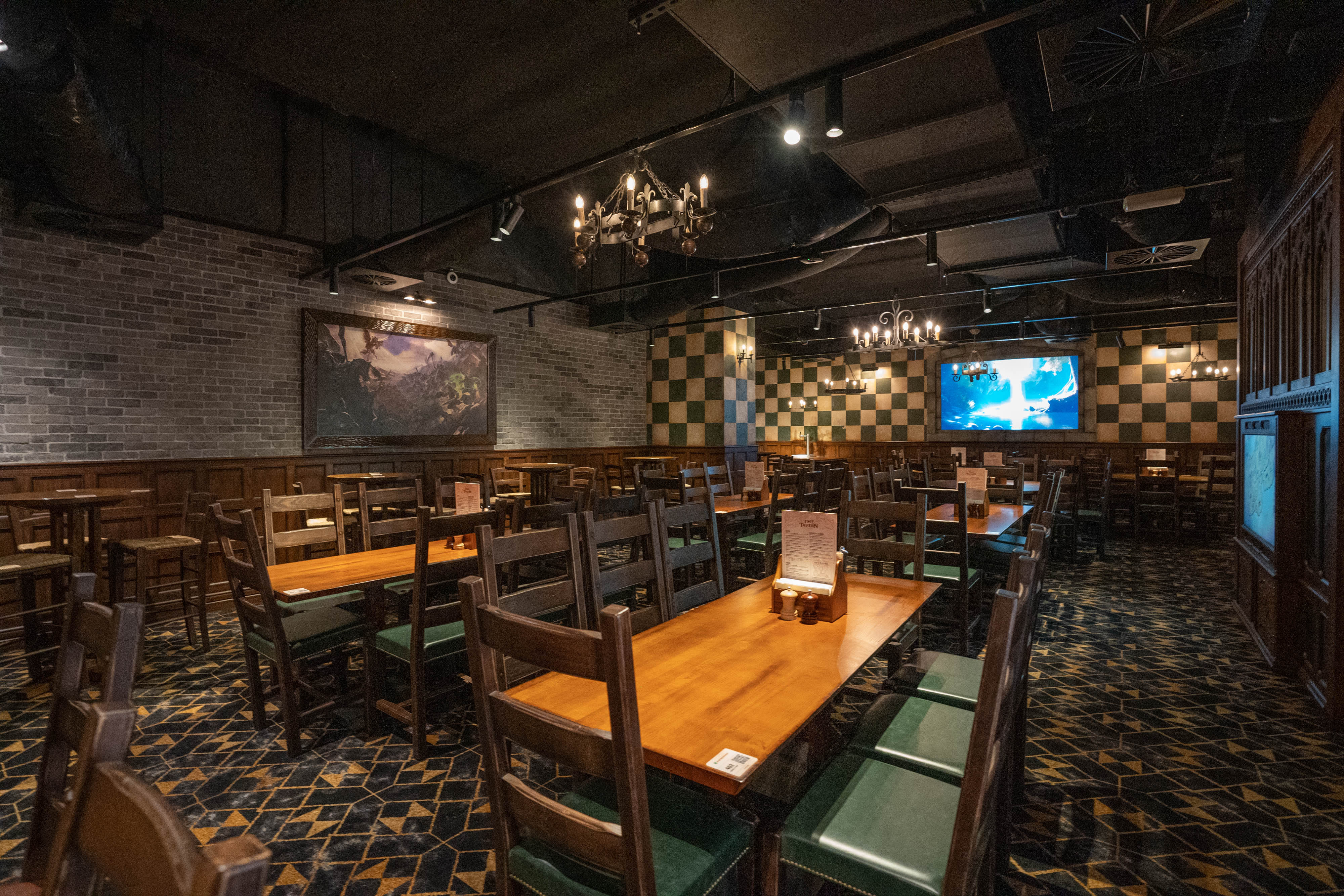 Tavern Semi-Private 2