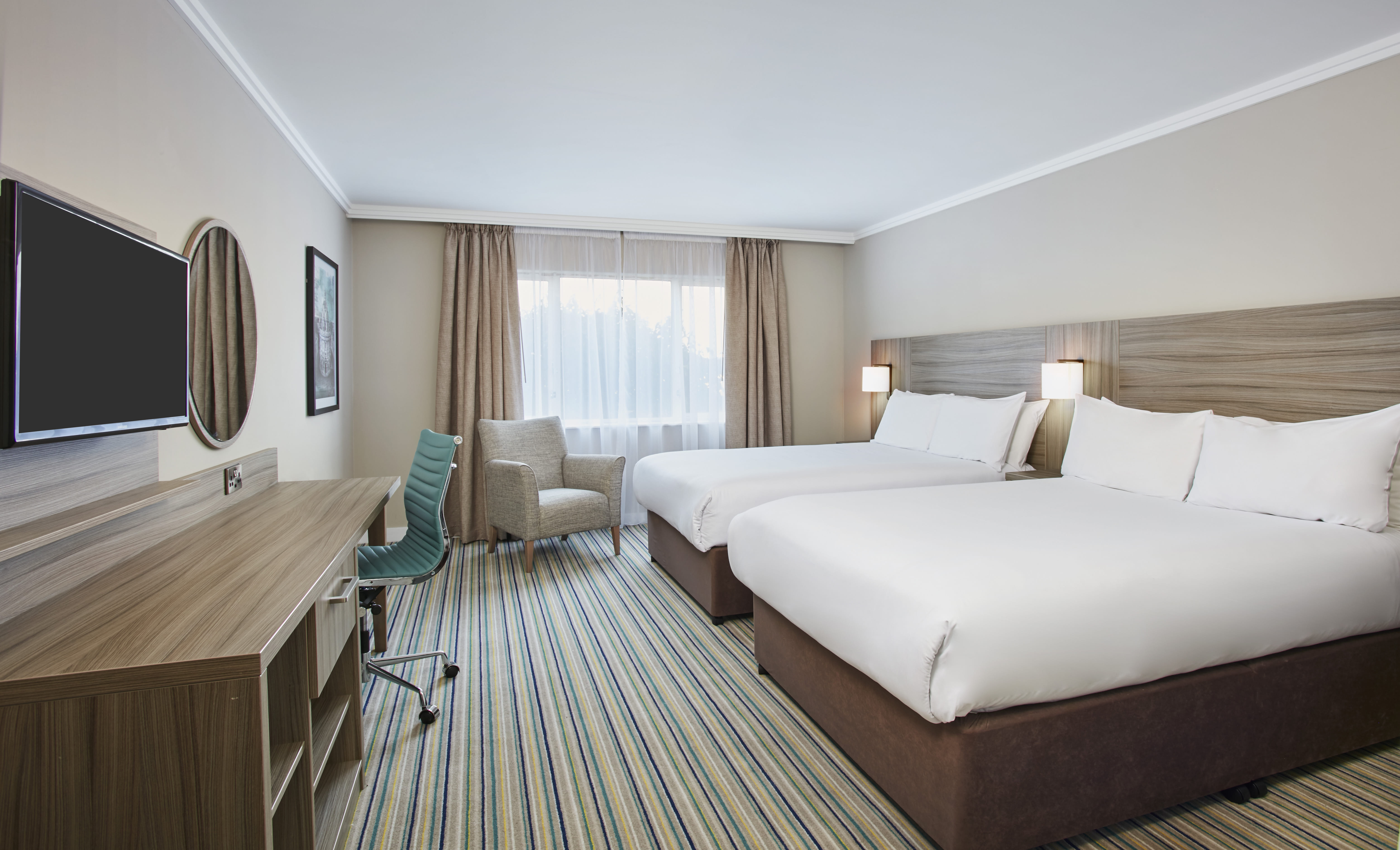 Conference, meetings and events rooms. 5