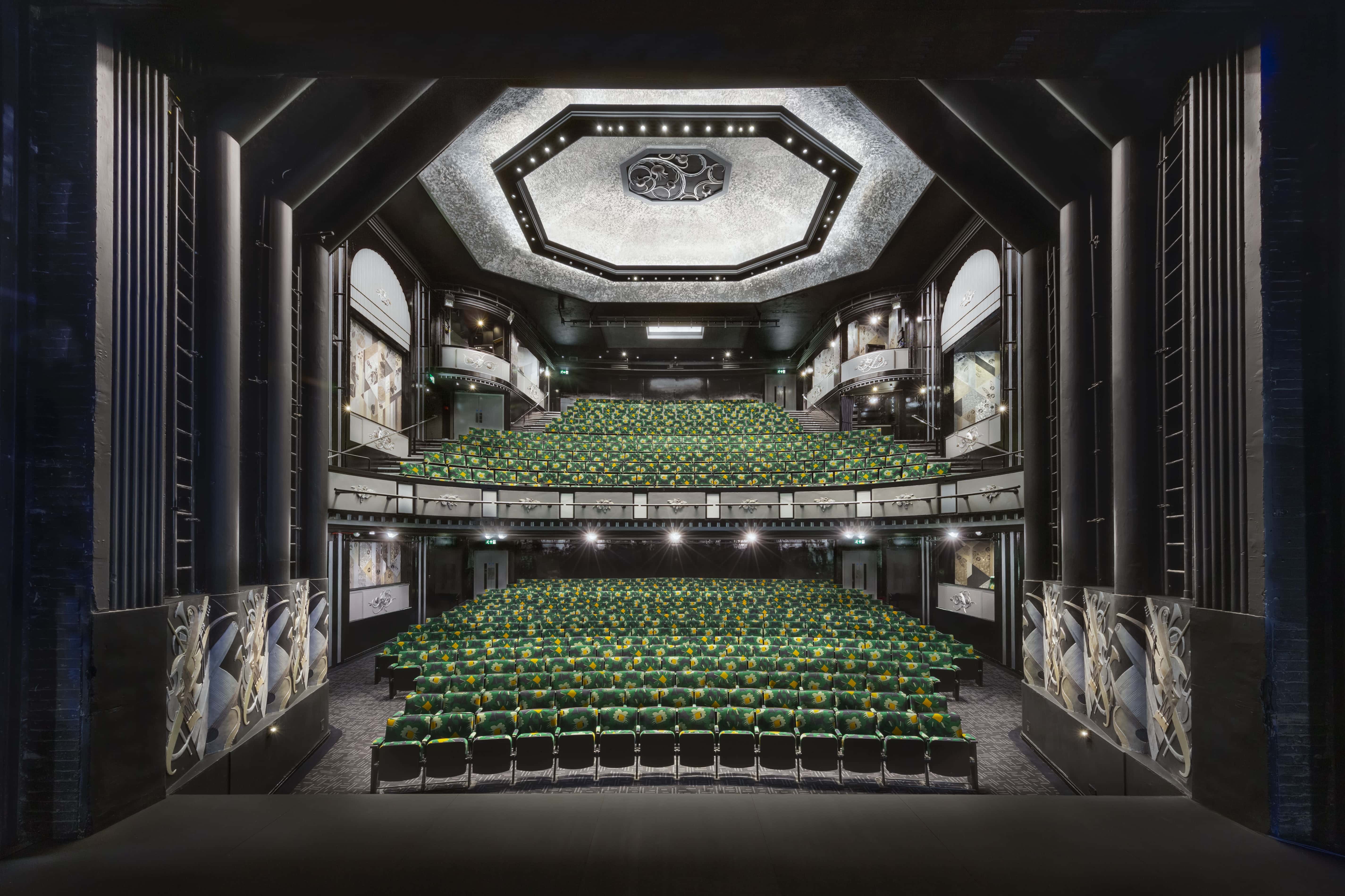 Trafalgar Theatre 0