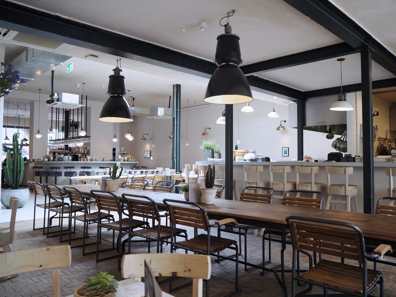 Semi-Exclusive Area 2