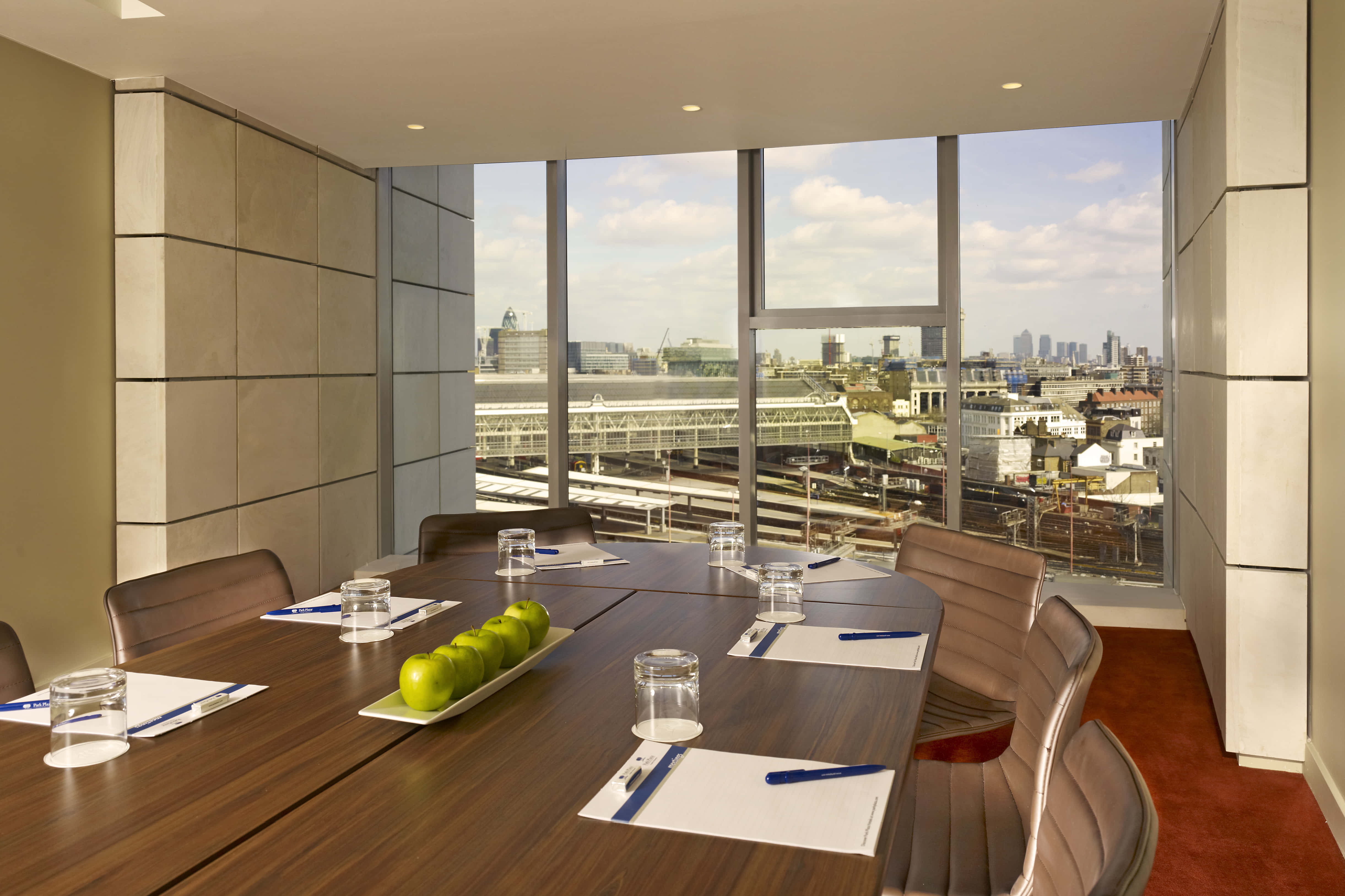 City Room 12 3D tour