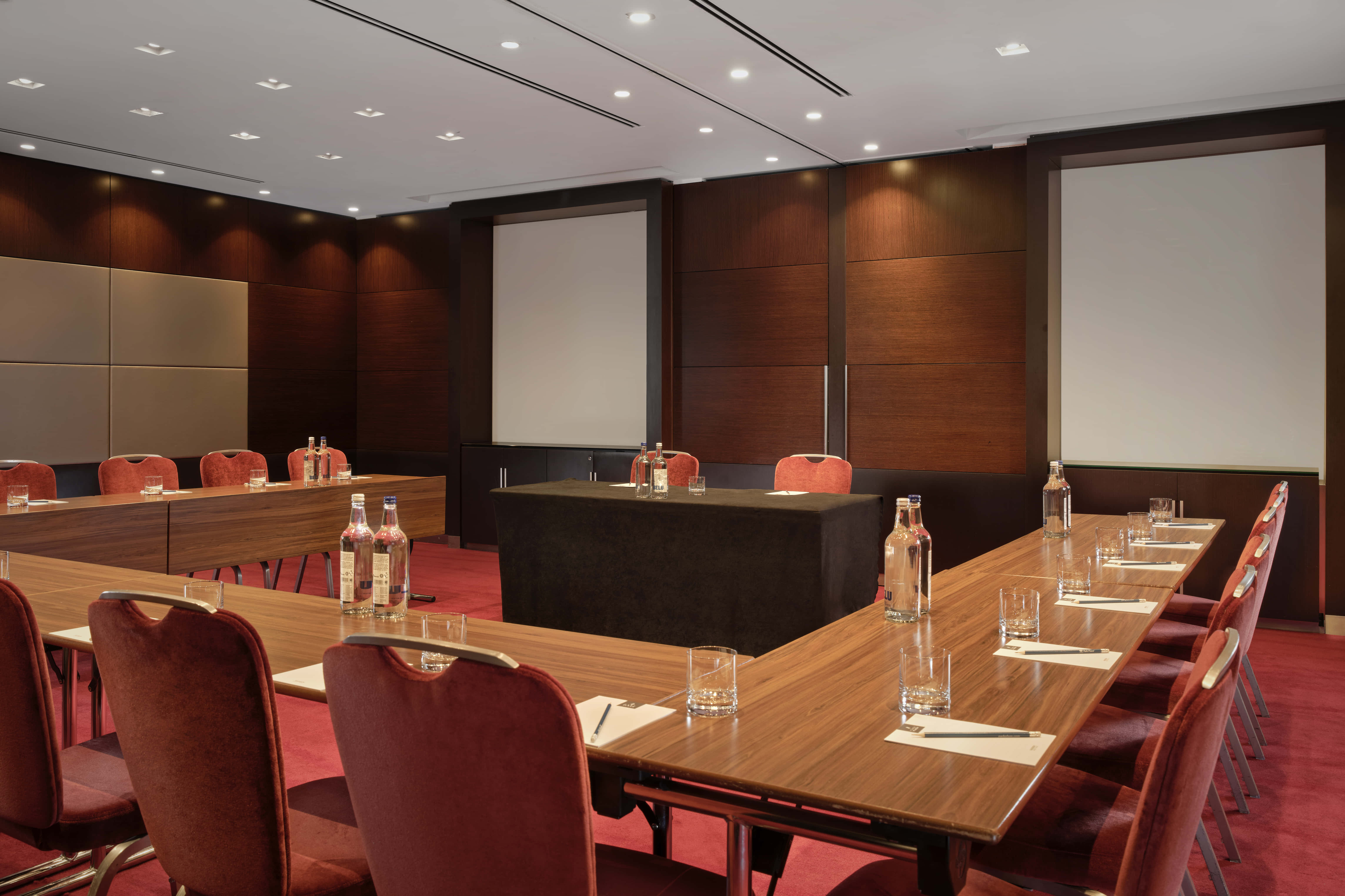 Park Suite 7 3D tour