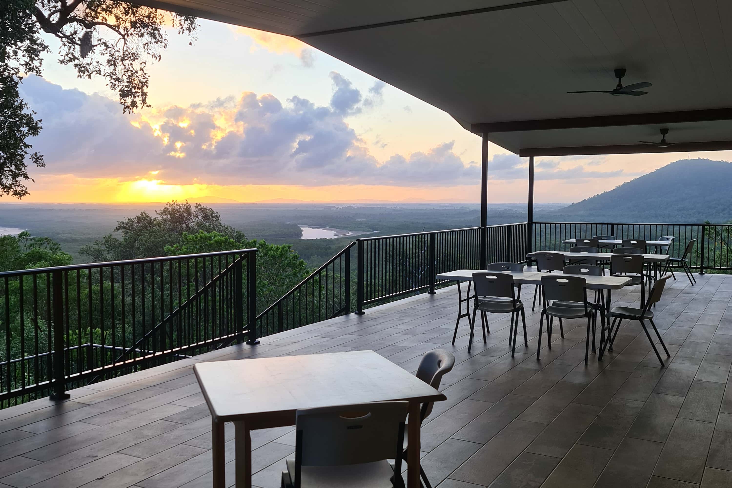 Vista Hinchinbrook 0