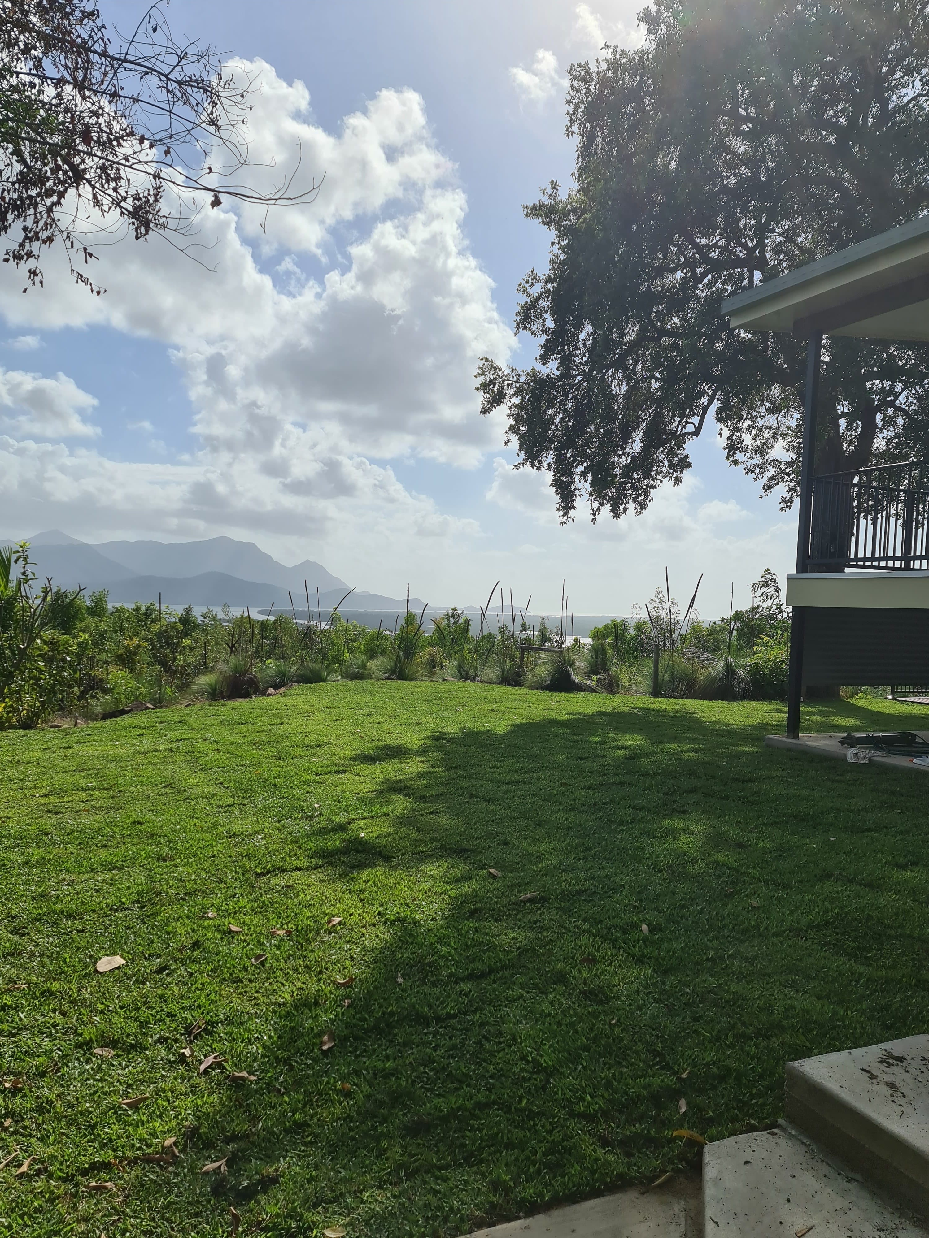 Vista Hinchinbrook 1