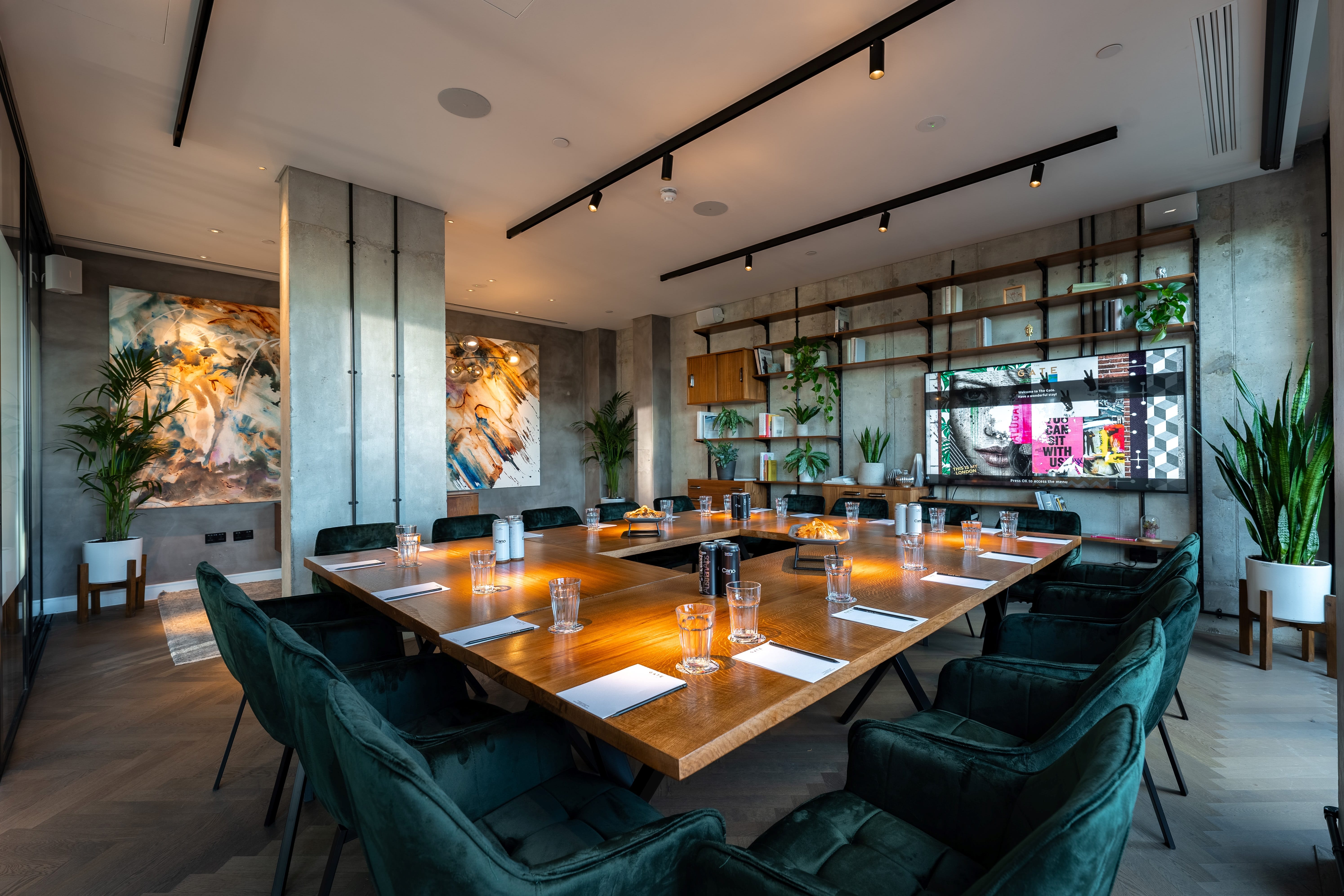 East Side Meeting Room  5