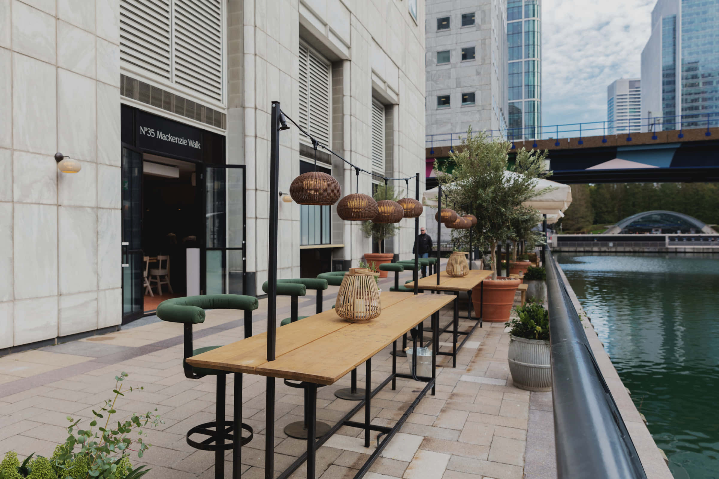 Semi-Exclusive Area 2