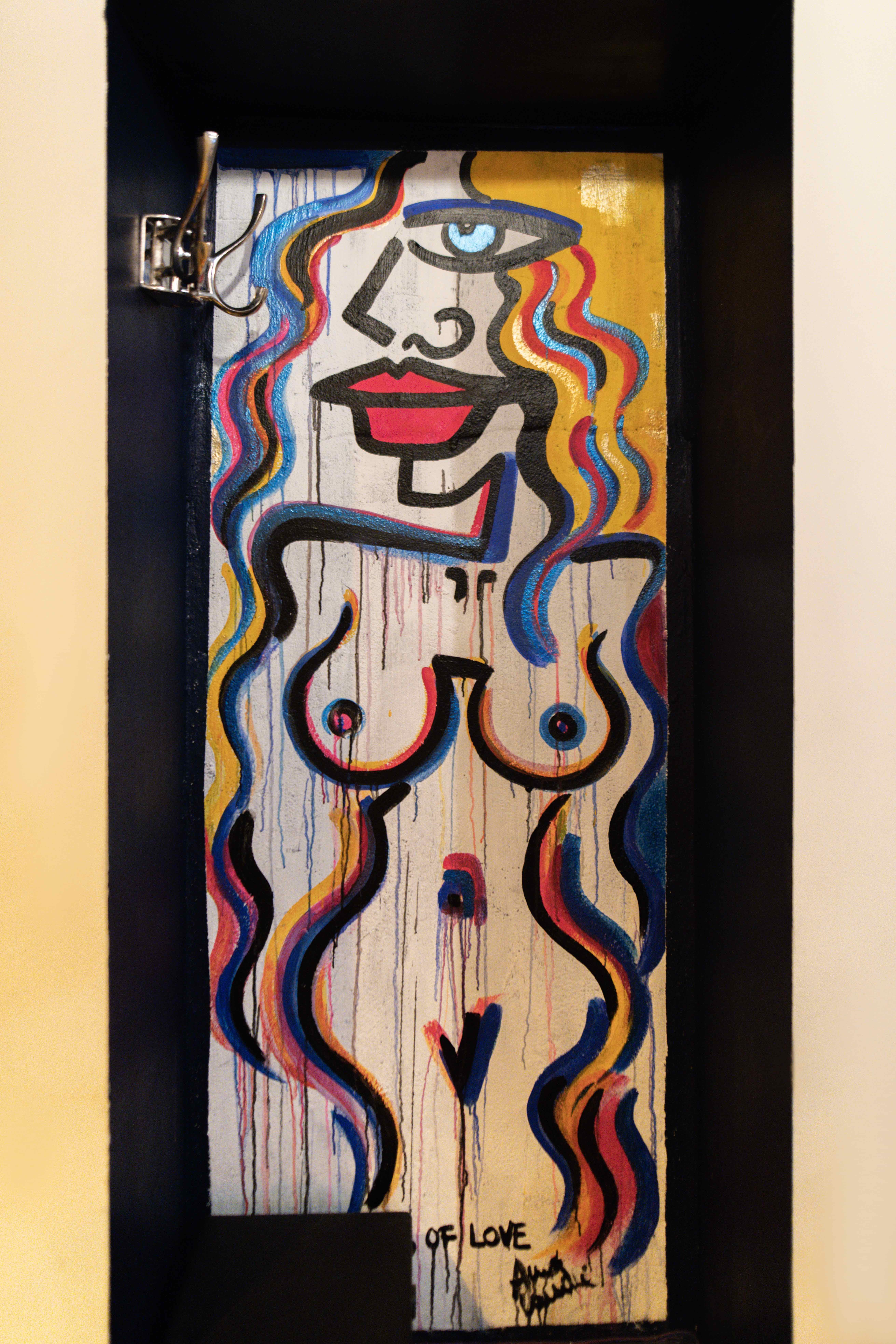 BAARIA intimate downstairs lounge 2