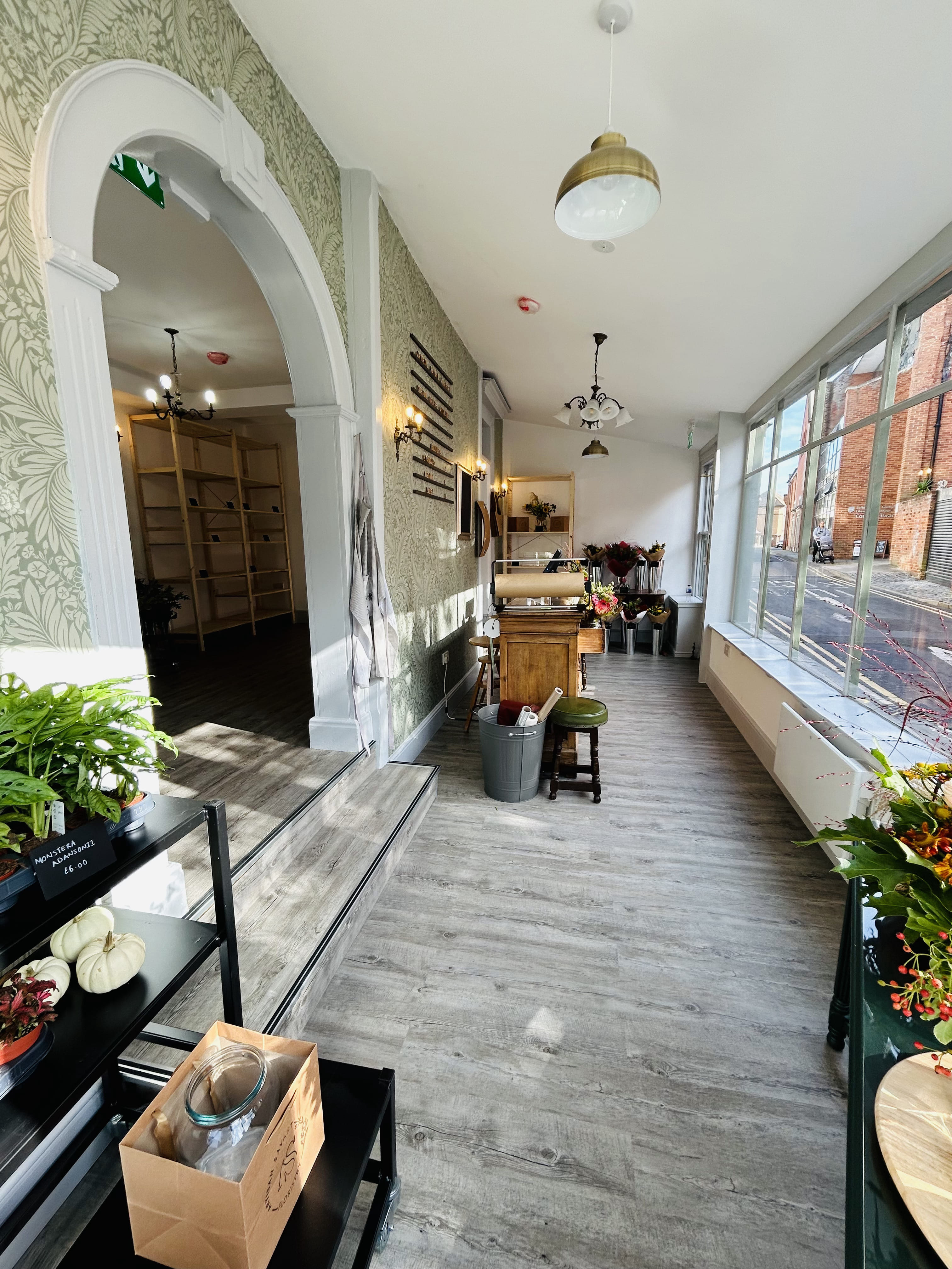Artisan Savant Spaces - Plantshop Florist and Media Space 4