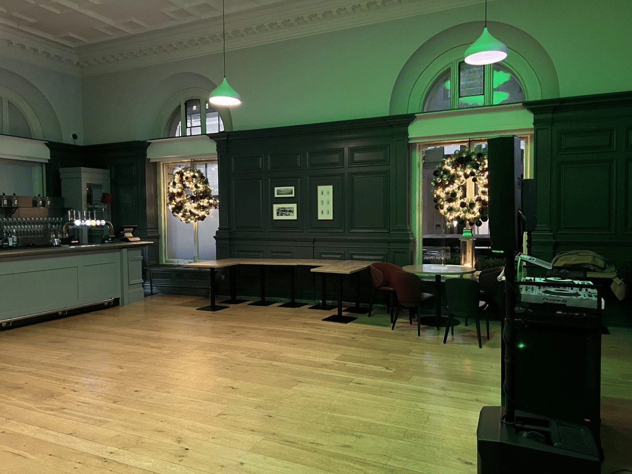 The Brasserie Bar & Restaurant 2