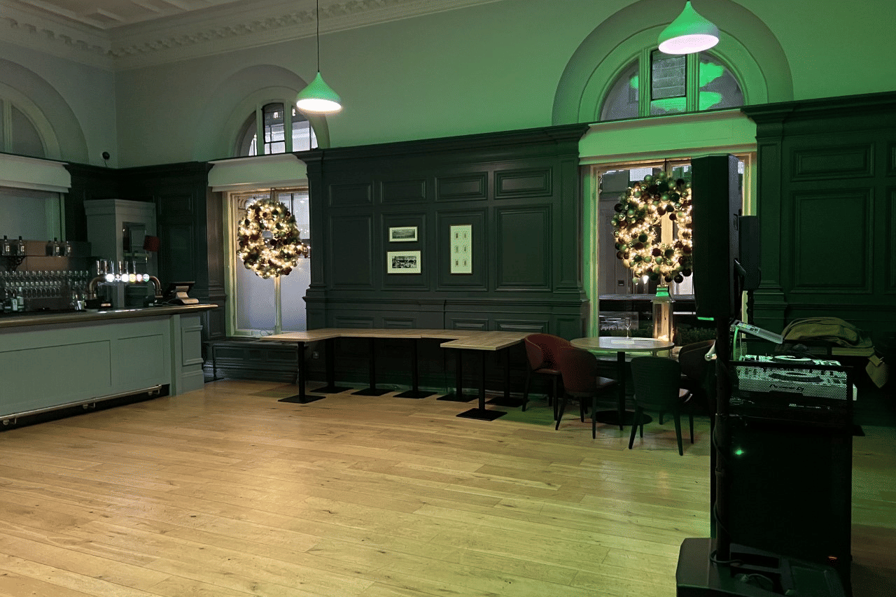 The Brasserie Bar & Restaurant 2