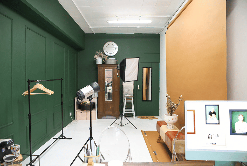 MINT STUDIOS LONDON 1