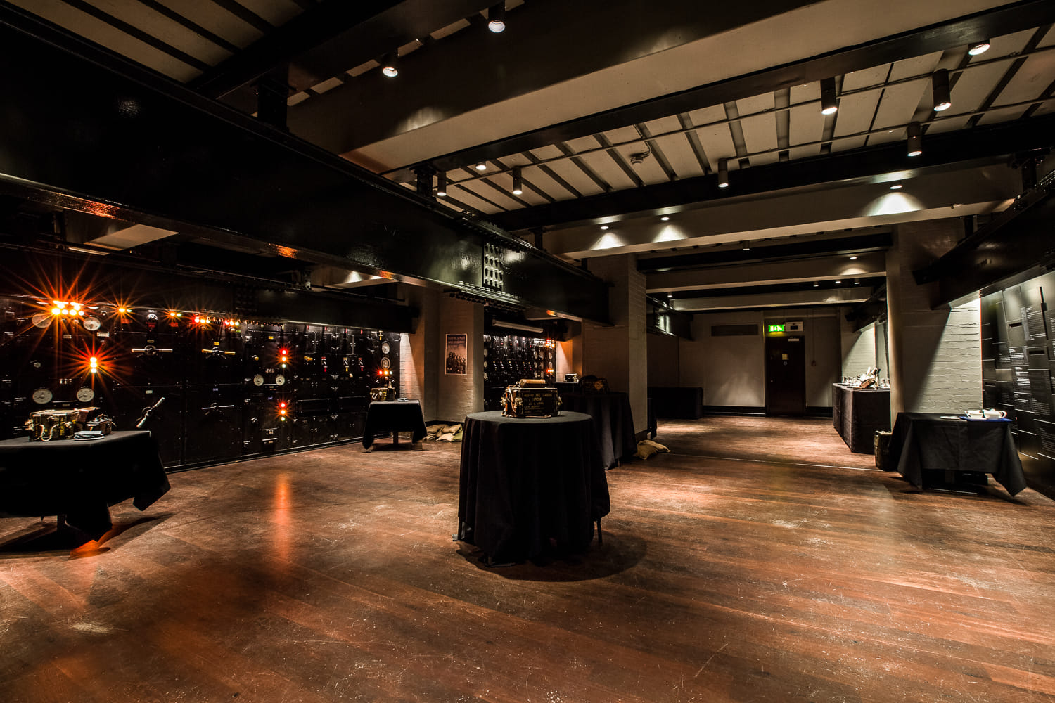 The Harmsworth Room 2