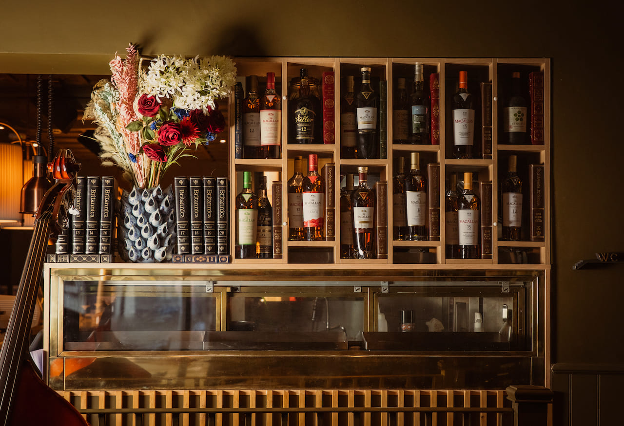 Modern Luxury Event Space 9