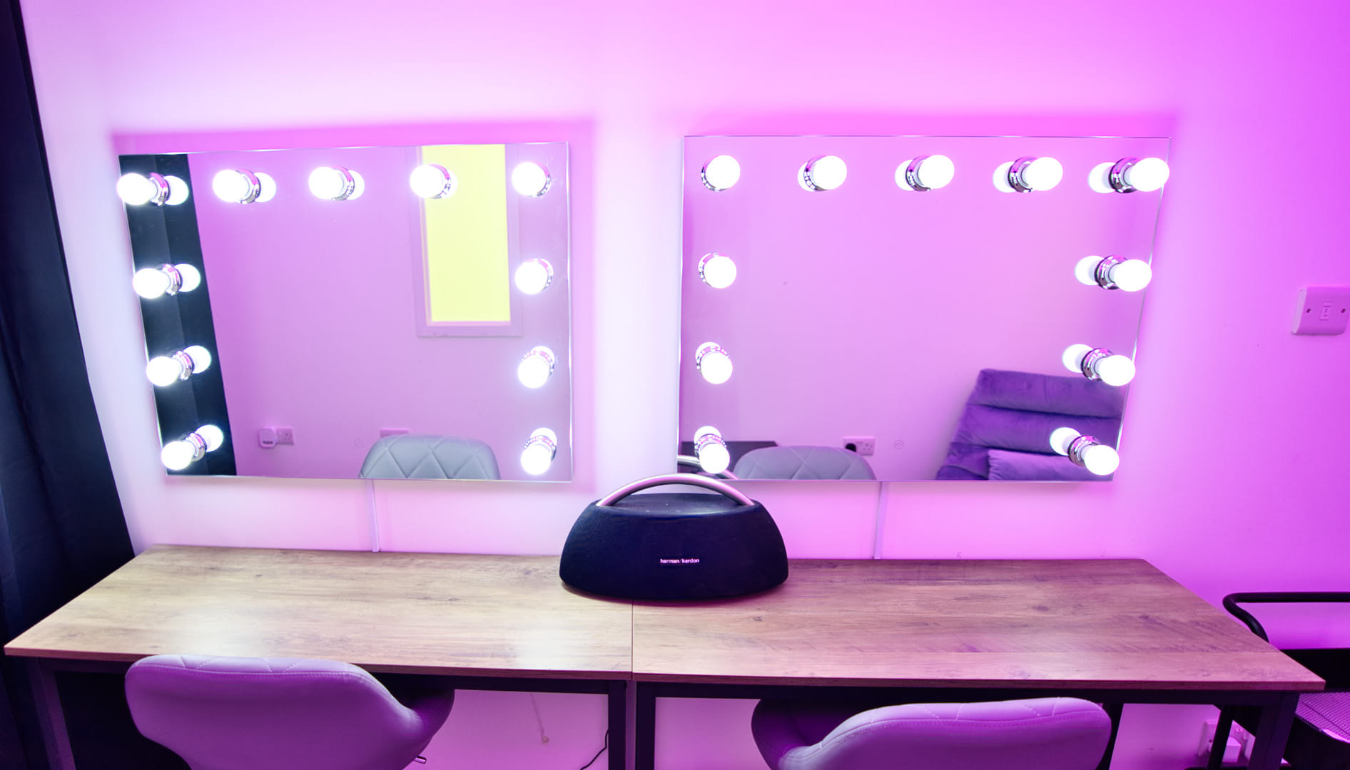 Makeup Studio 2