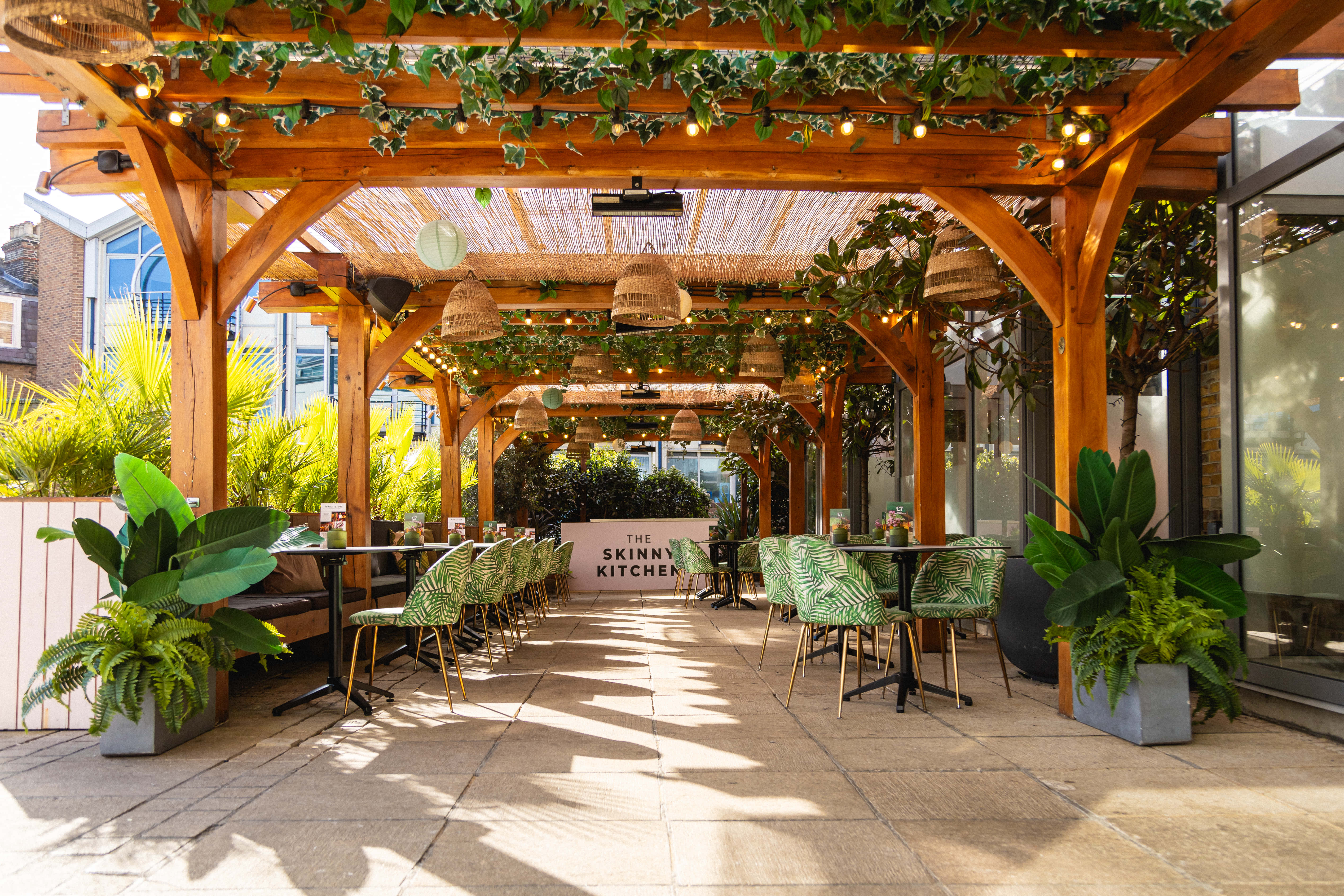 Outdoor Terrace 3D tour