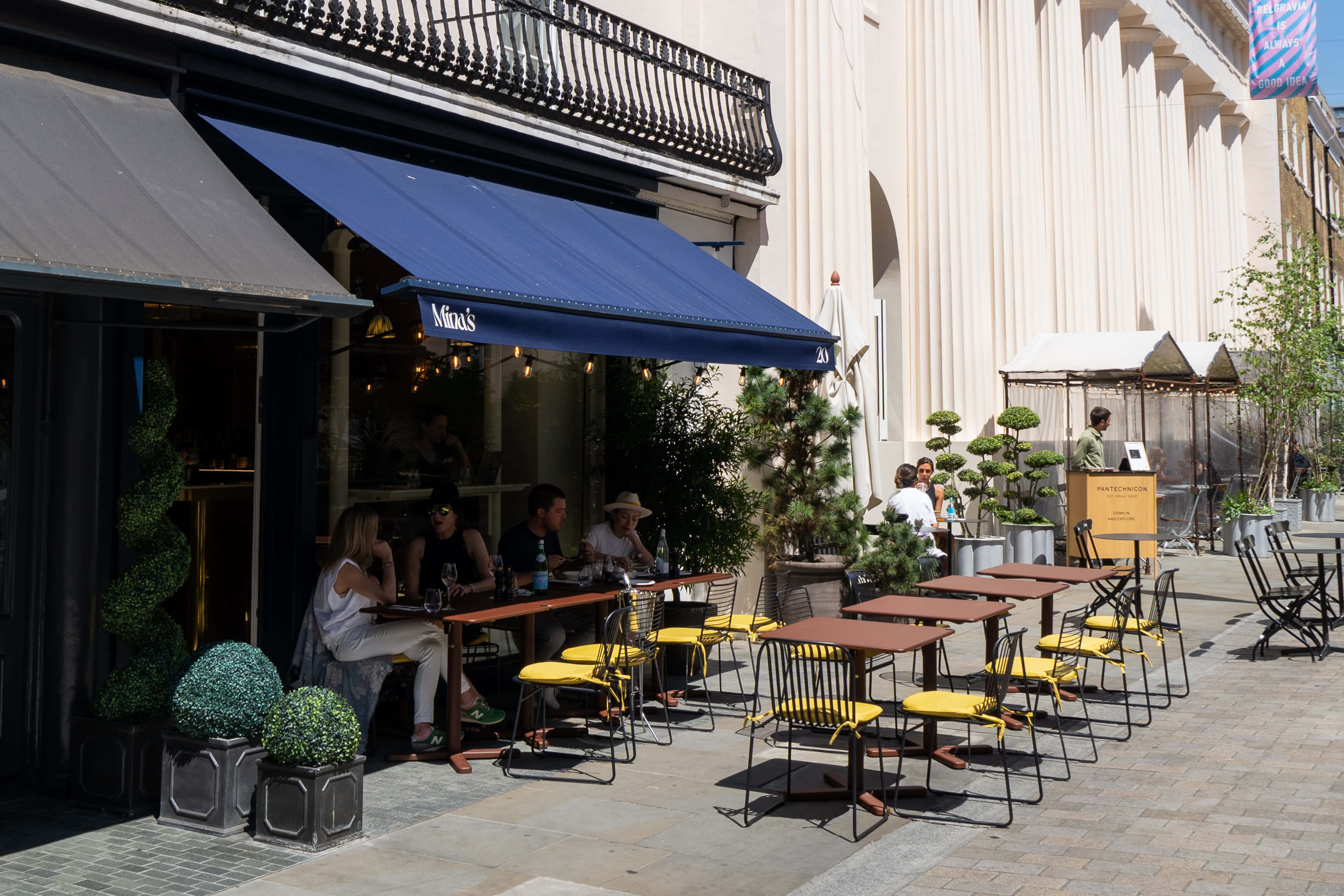 Outdoor Terrace 3D tour