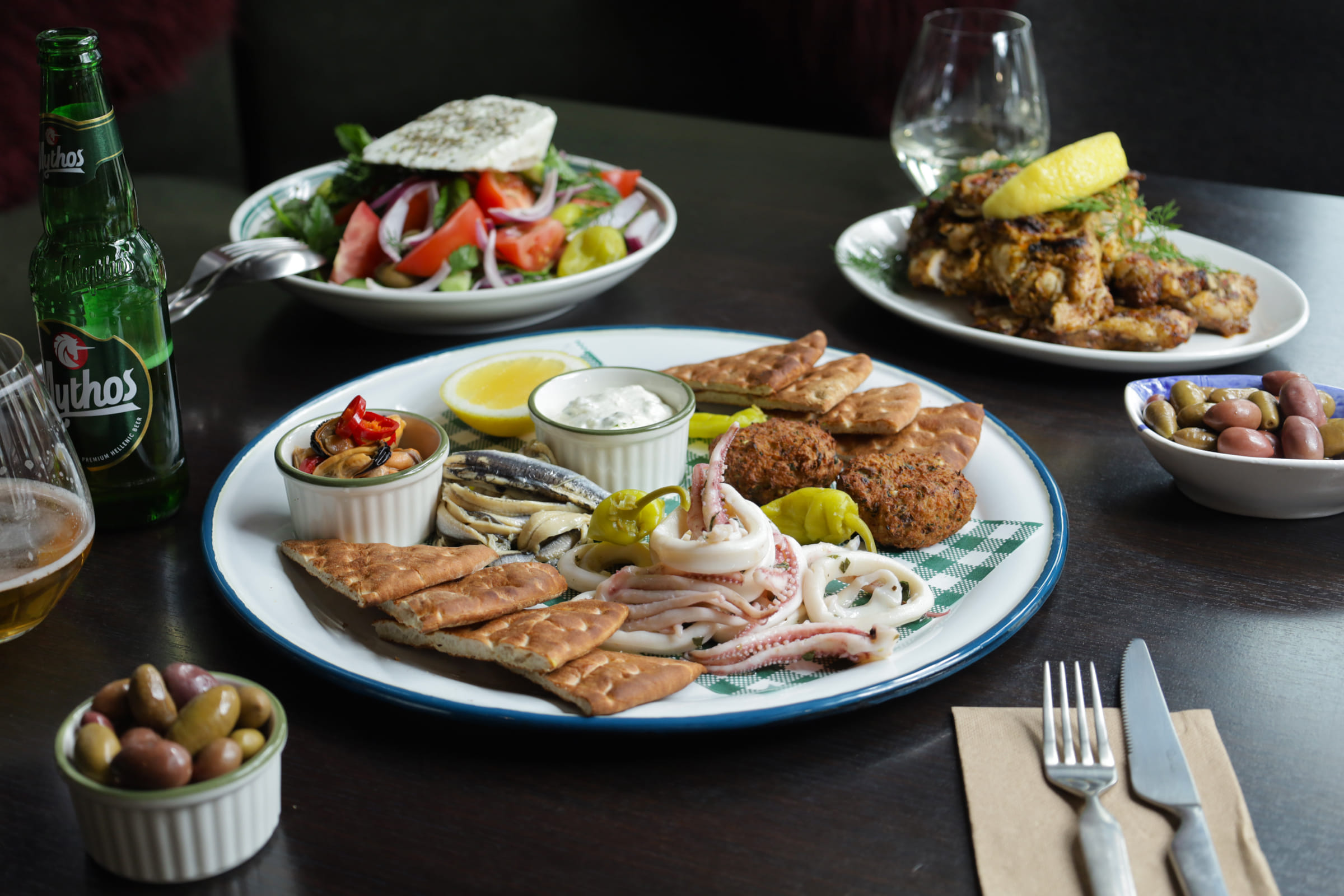 Riverside Space with Open Kitchen and Terrace at Ruby Riviera 8