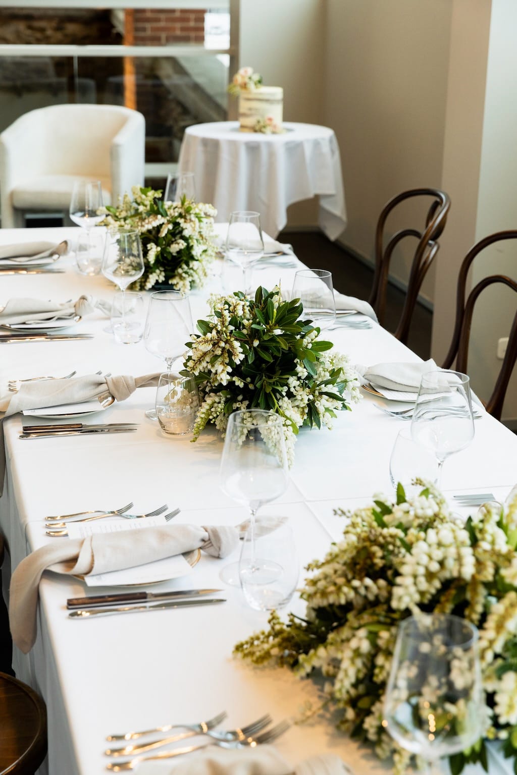 The Mezzanine Hideaway: An Intimate Escape 1