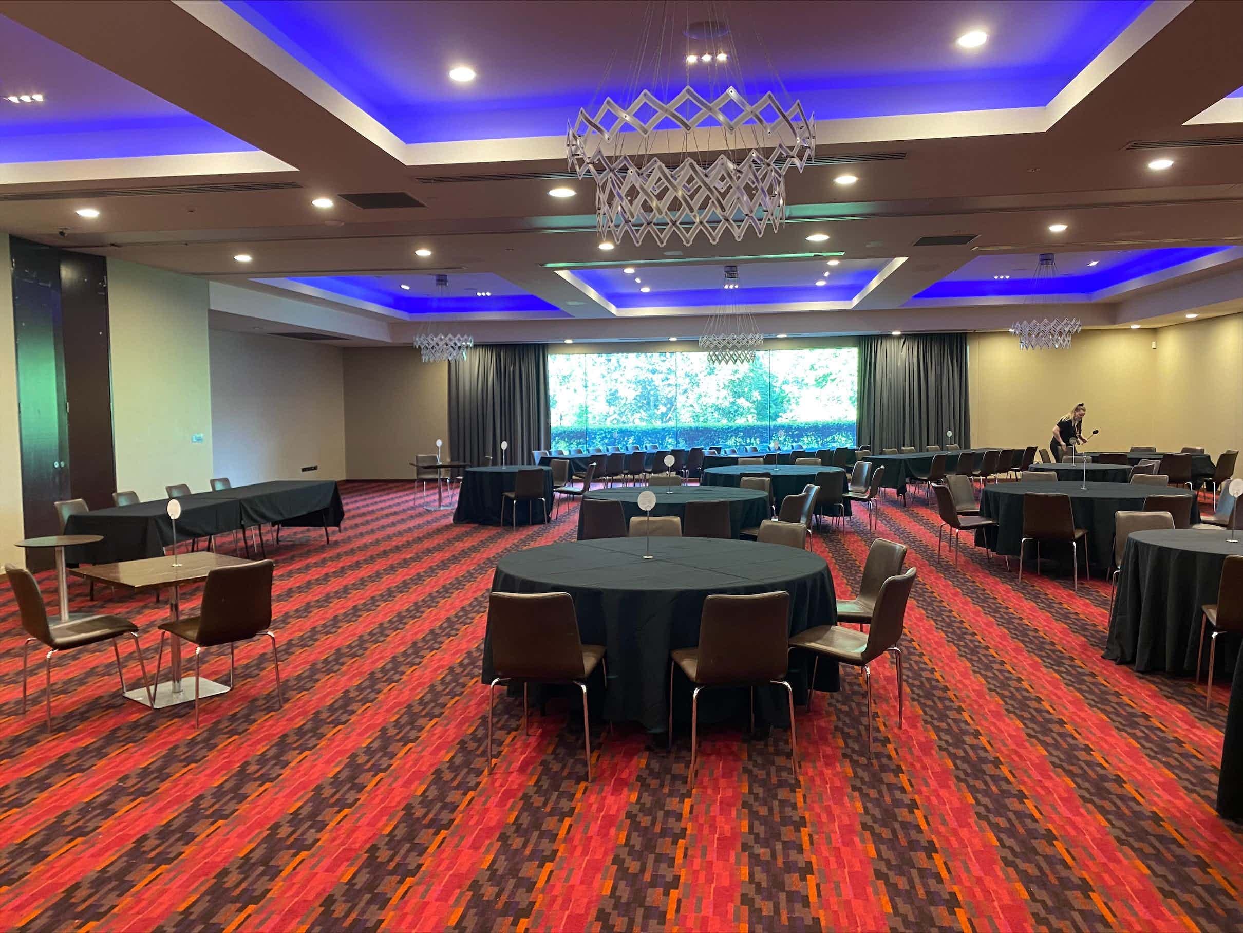 Boulevard Room 3D tour