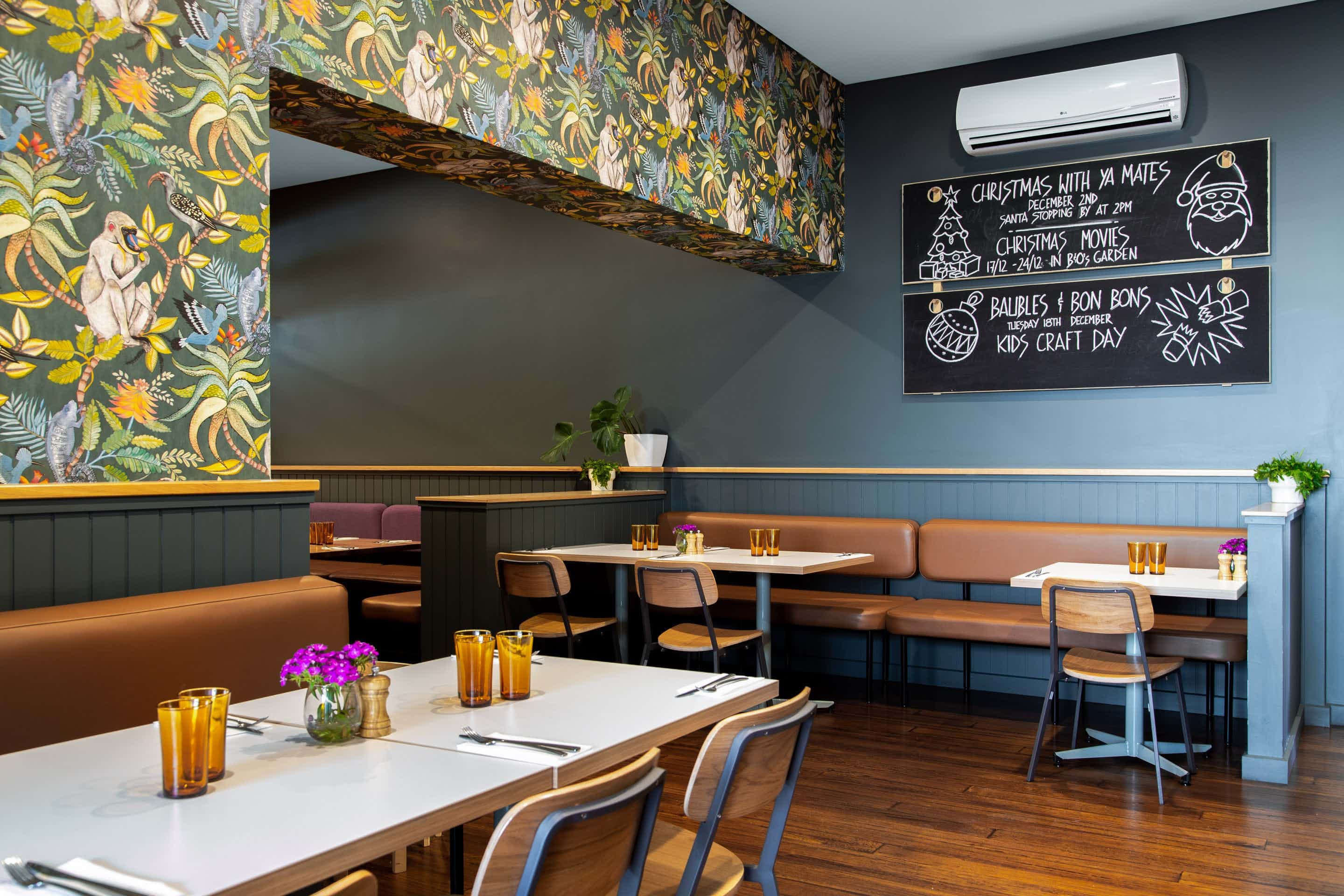 Bob & Olives Dining 3