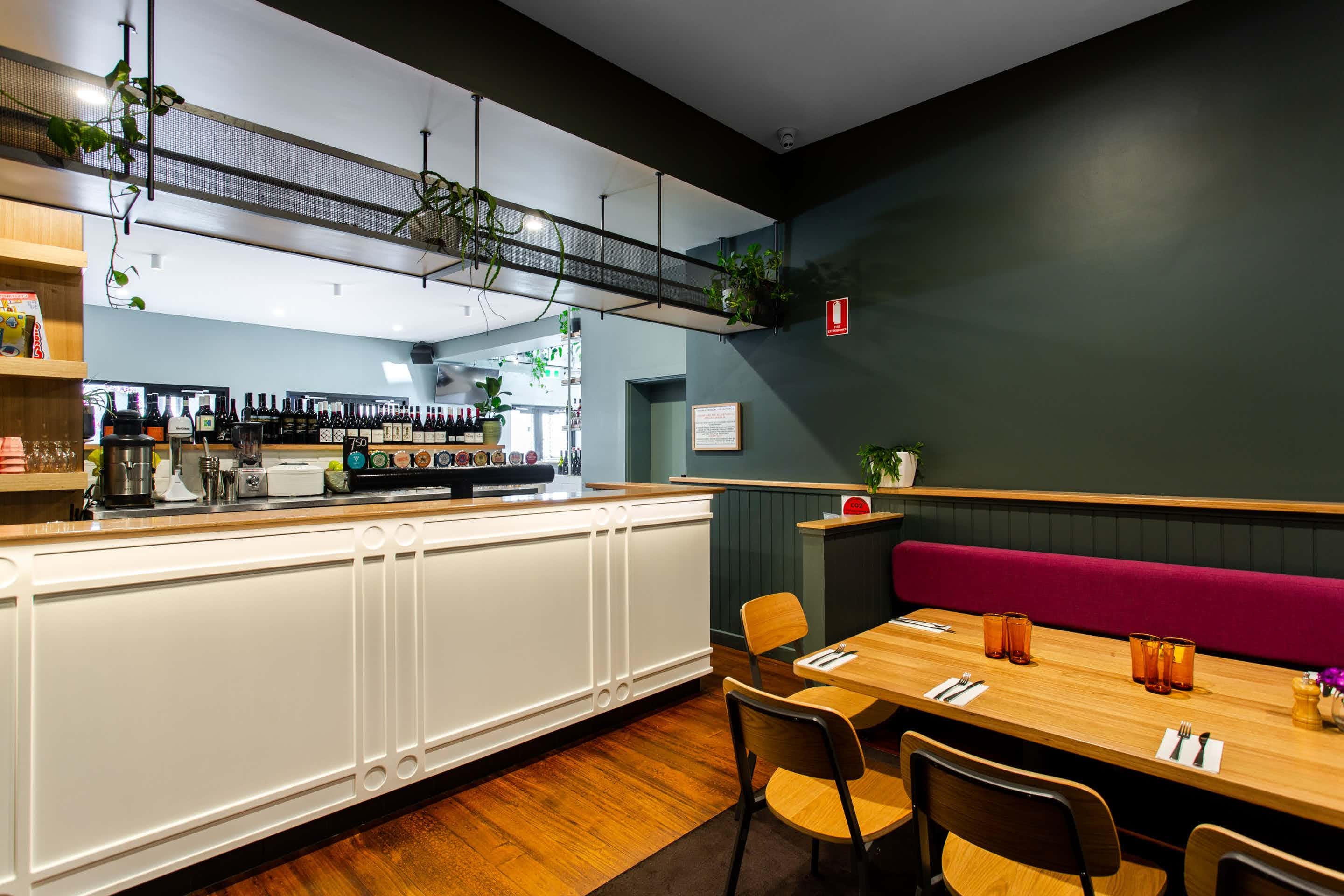 Bob & Olives Dining 2