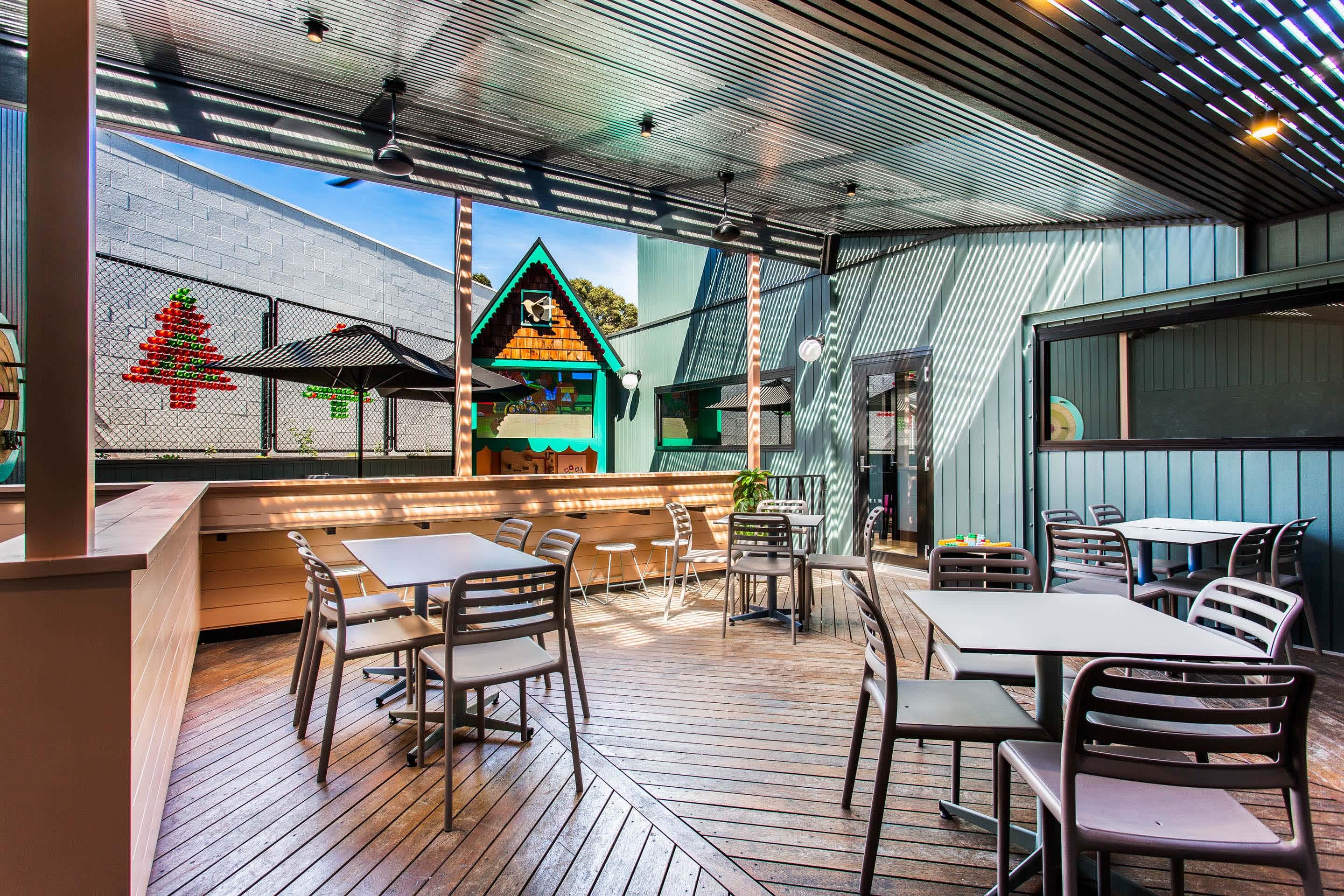 Bob & Olives Garden 3D tour