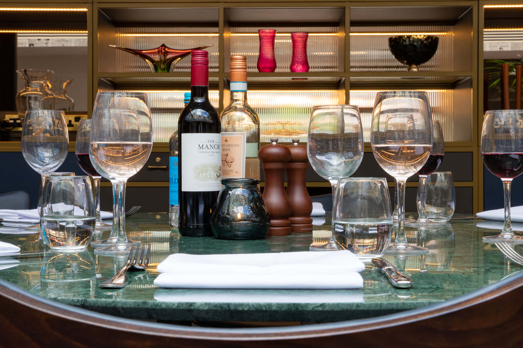 Forme & Chase Restauant & Bar 1