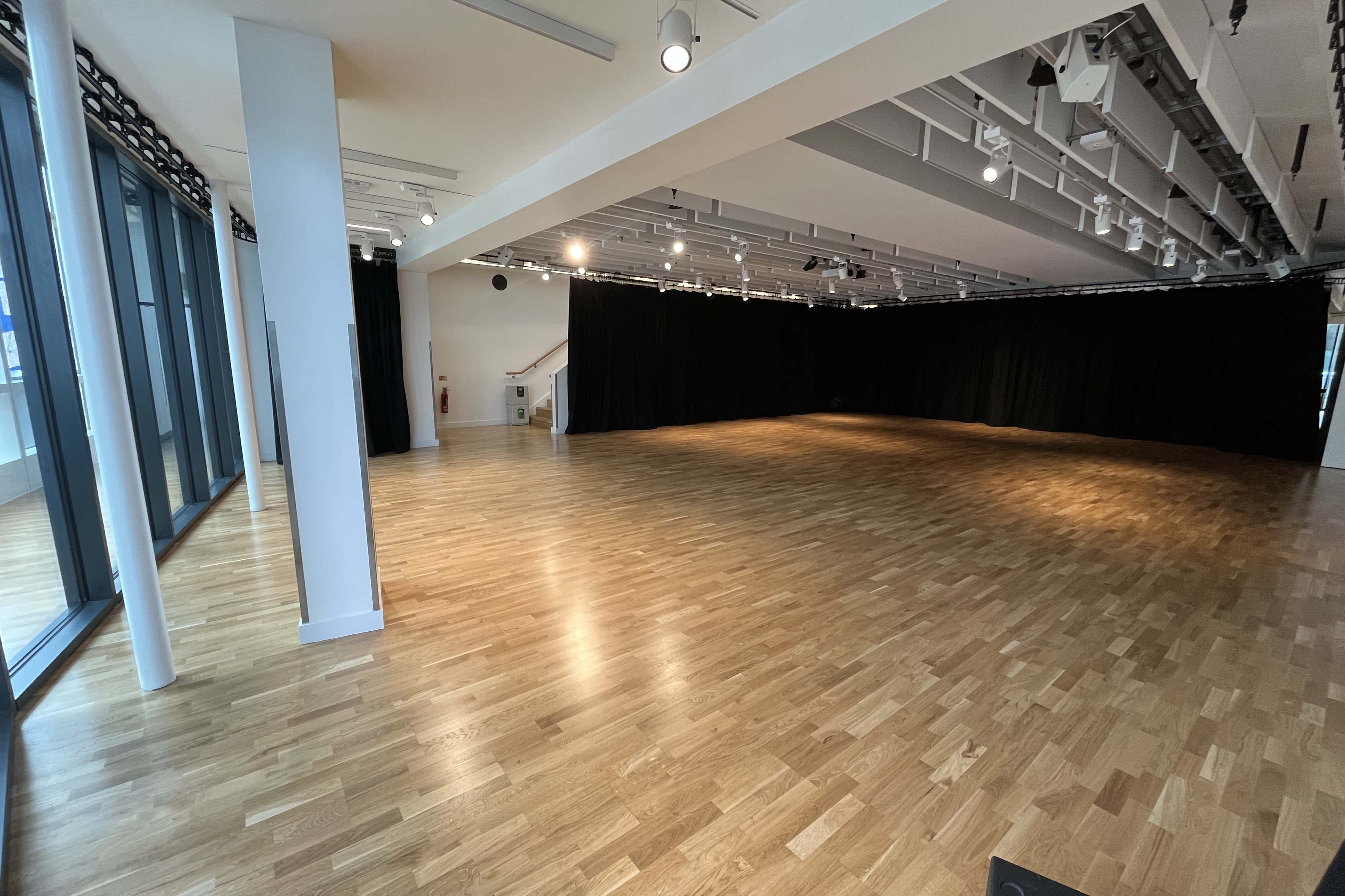 Studio 0