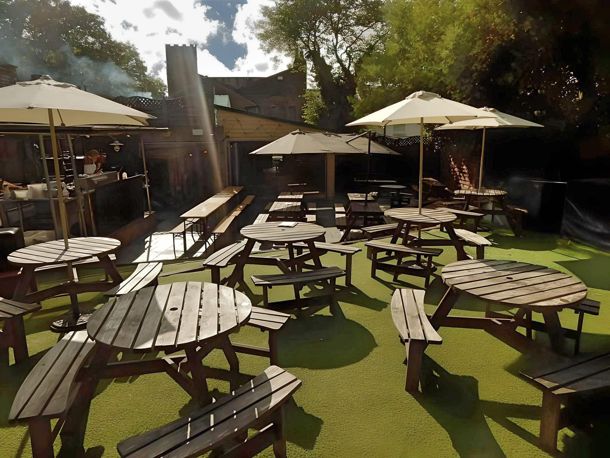 The Duke of Greenwich Garden 2