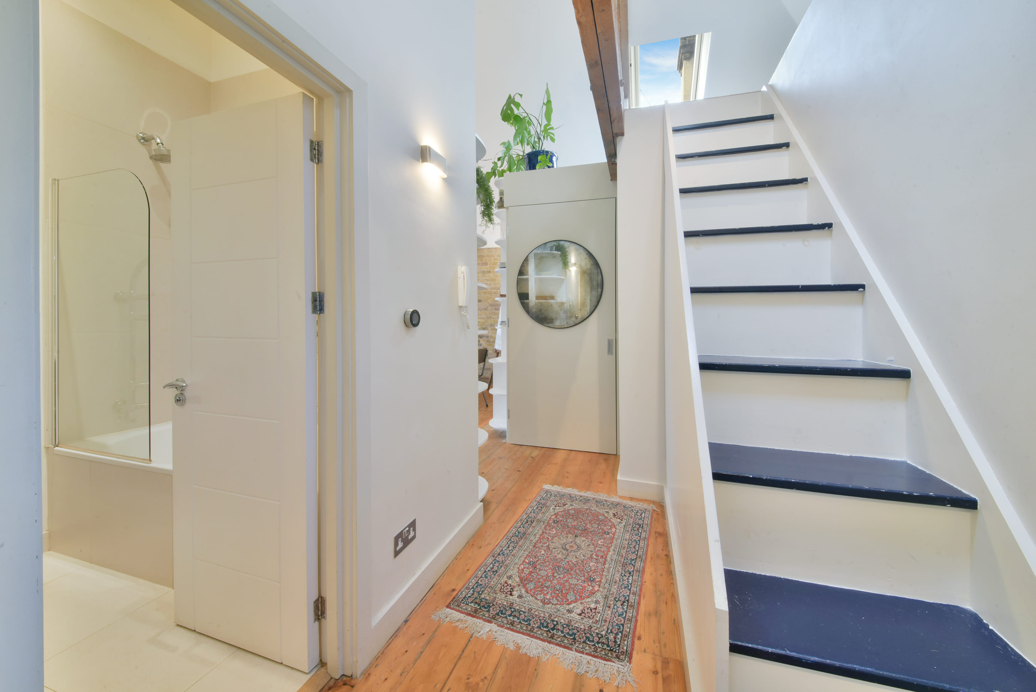 Treehouse Loft - Meeting space 8