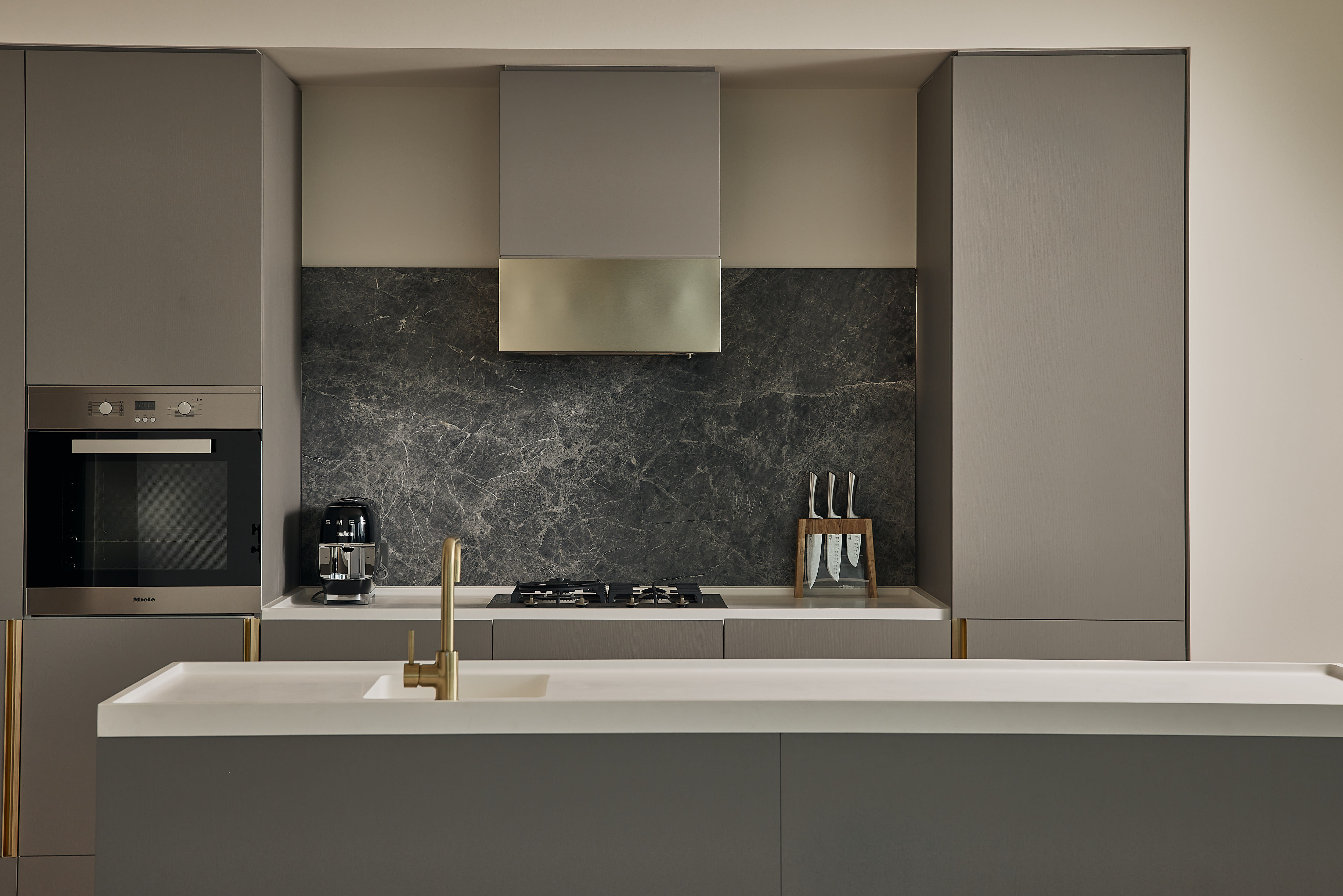 Penthouse - Three Bedroom 4