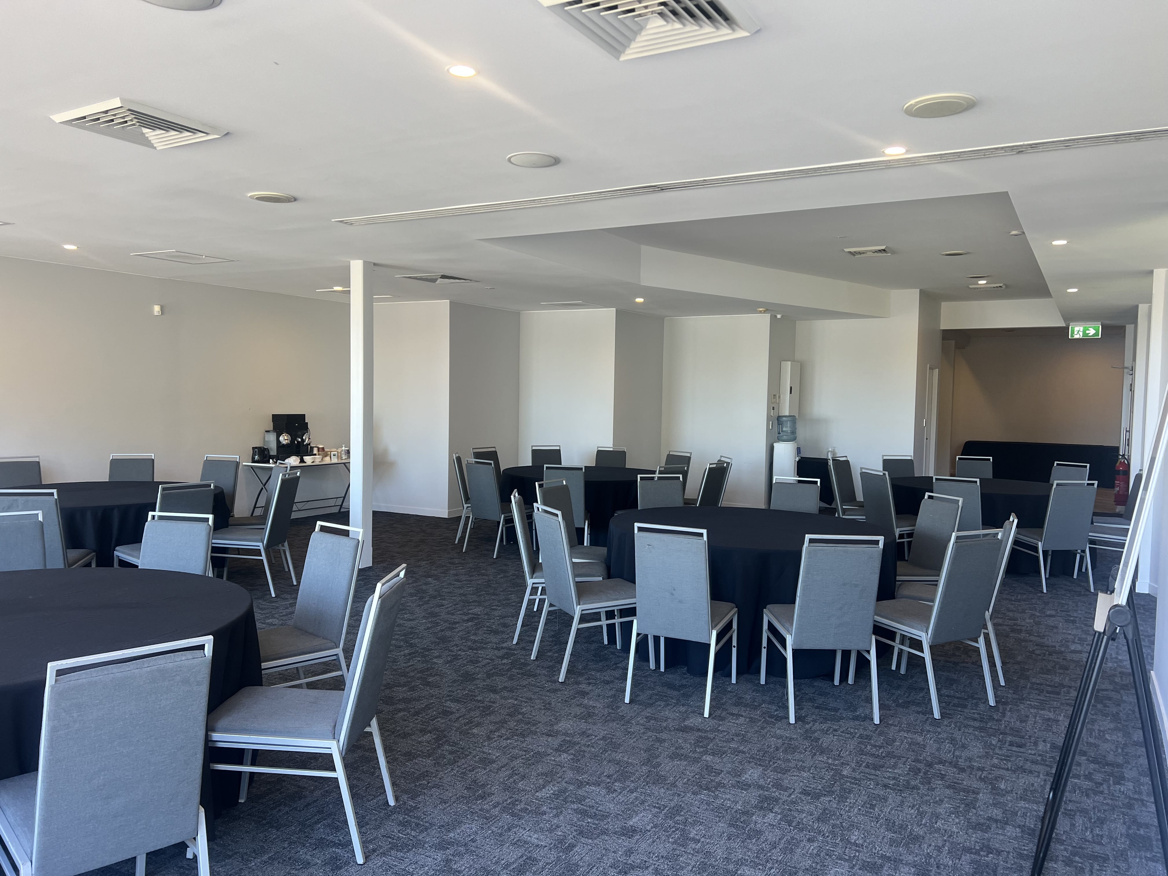 Novotel Function Room 11