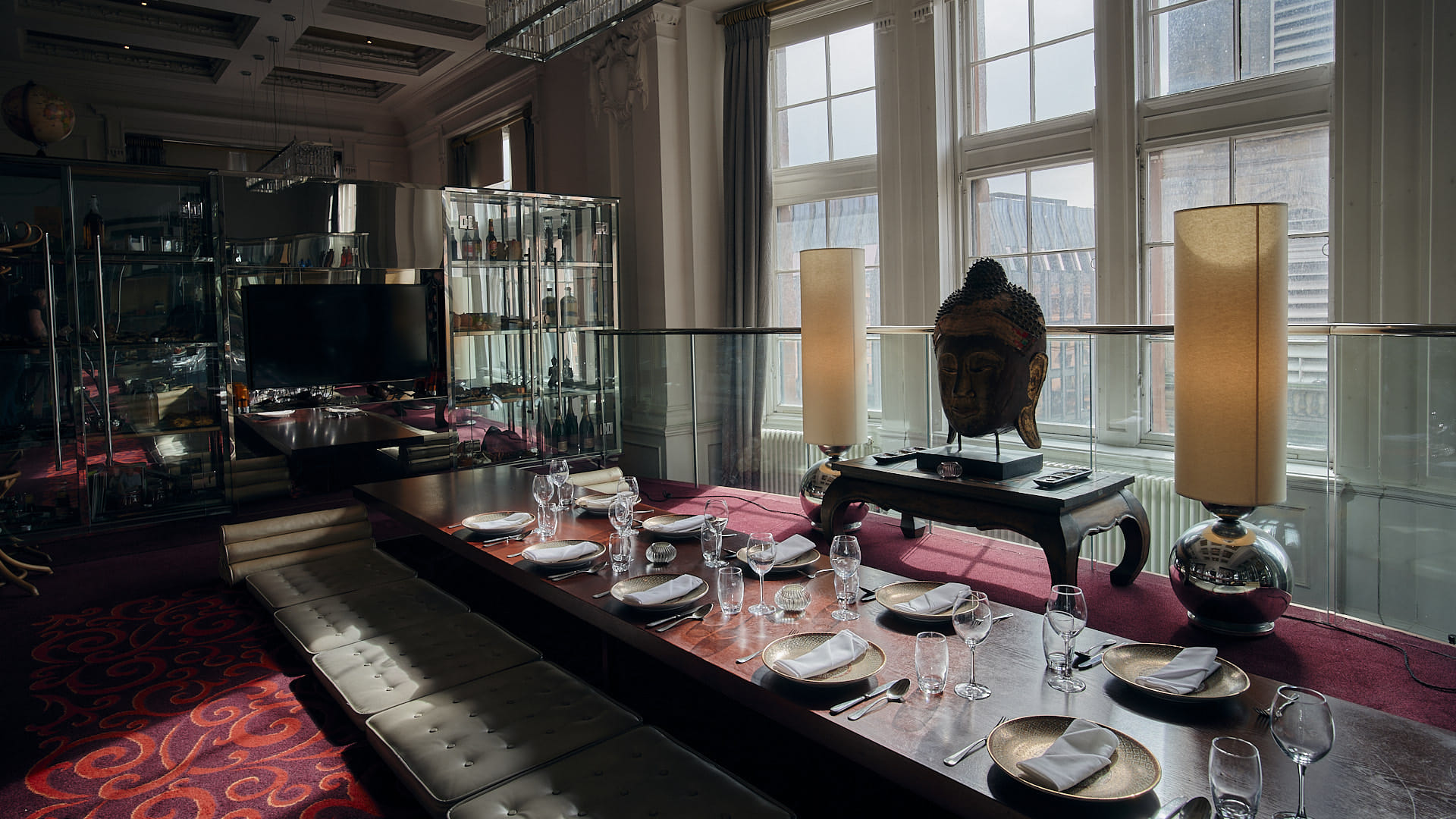 Full Moon (Sunken Seating) 1