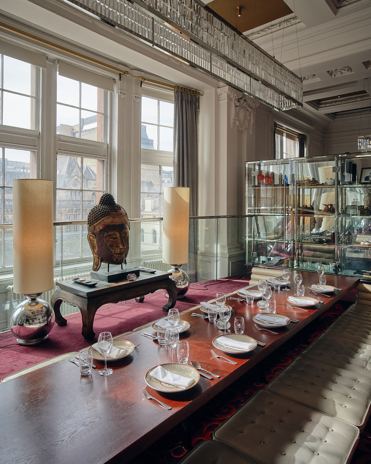 Full Moon (Sunken Seating)