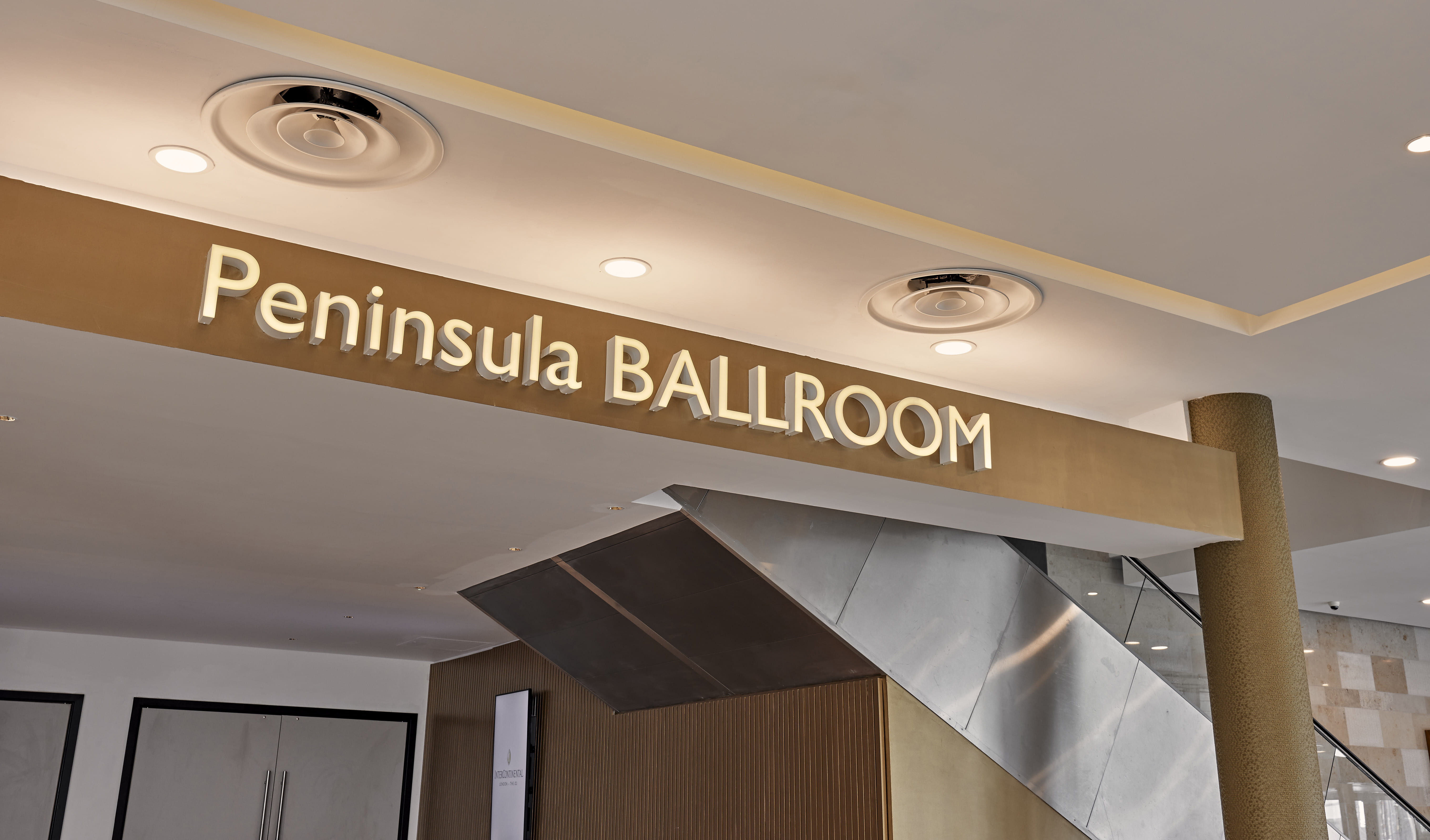 Peninsula Ballroom 7