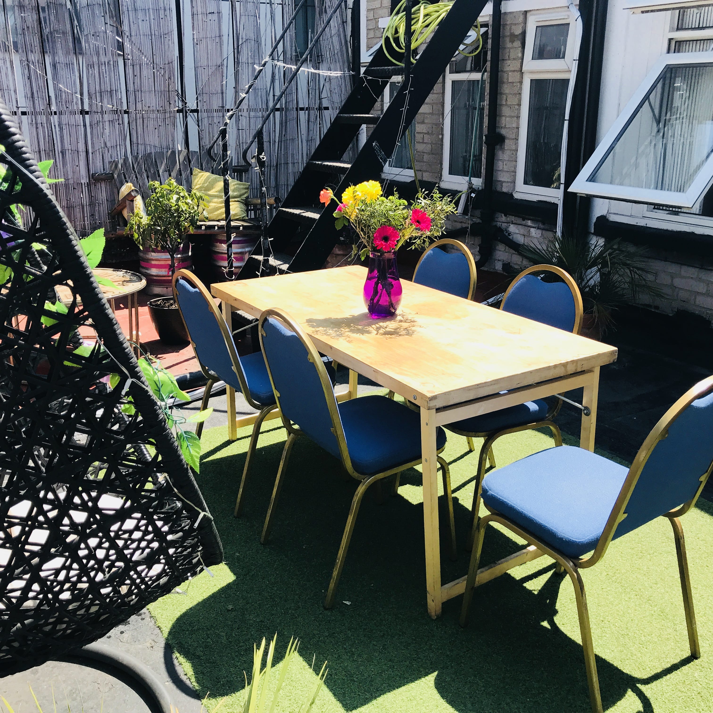 meeting 4th floor  38