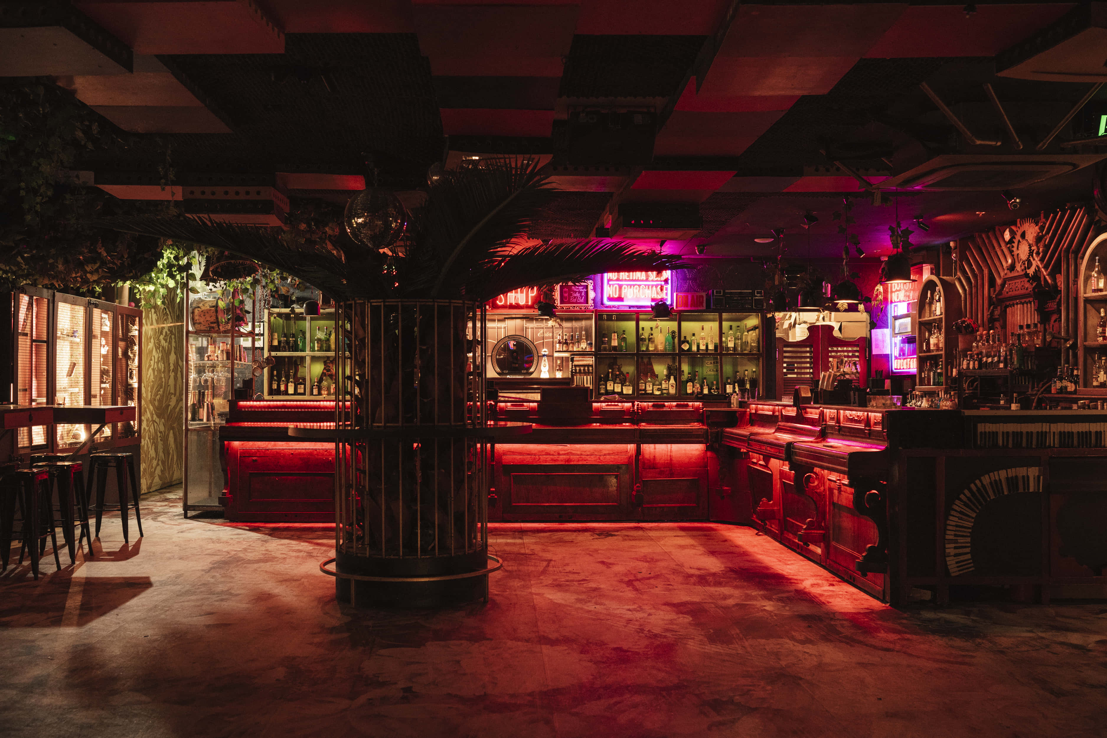 The Pawn Shop 3D tour