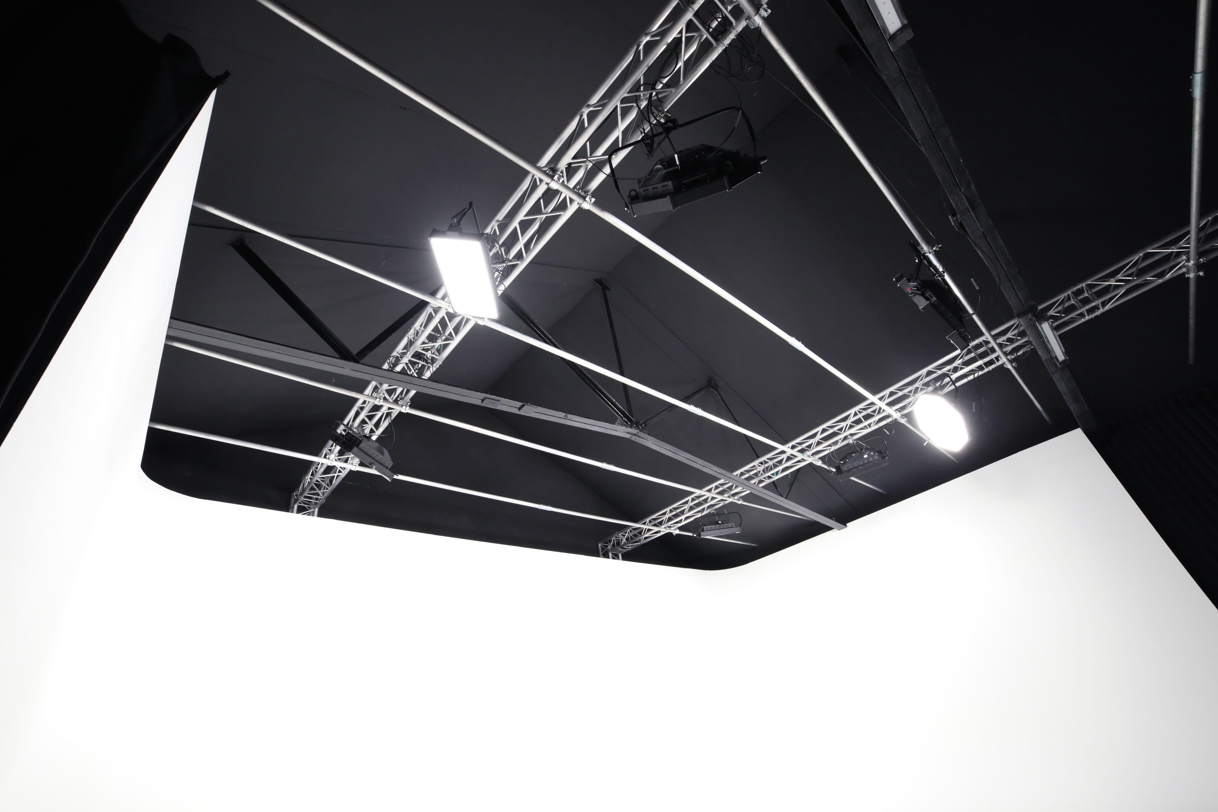 Klatch Studio - Studio 3: Sound Stage 5