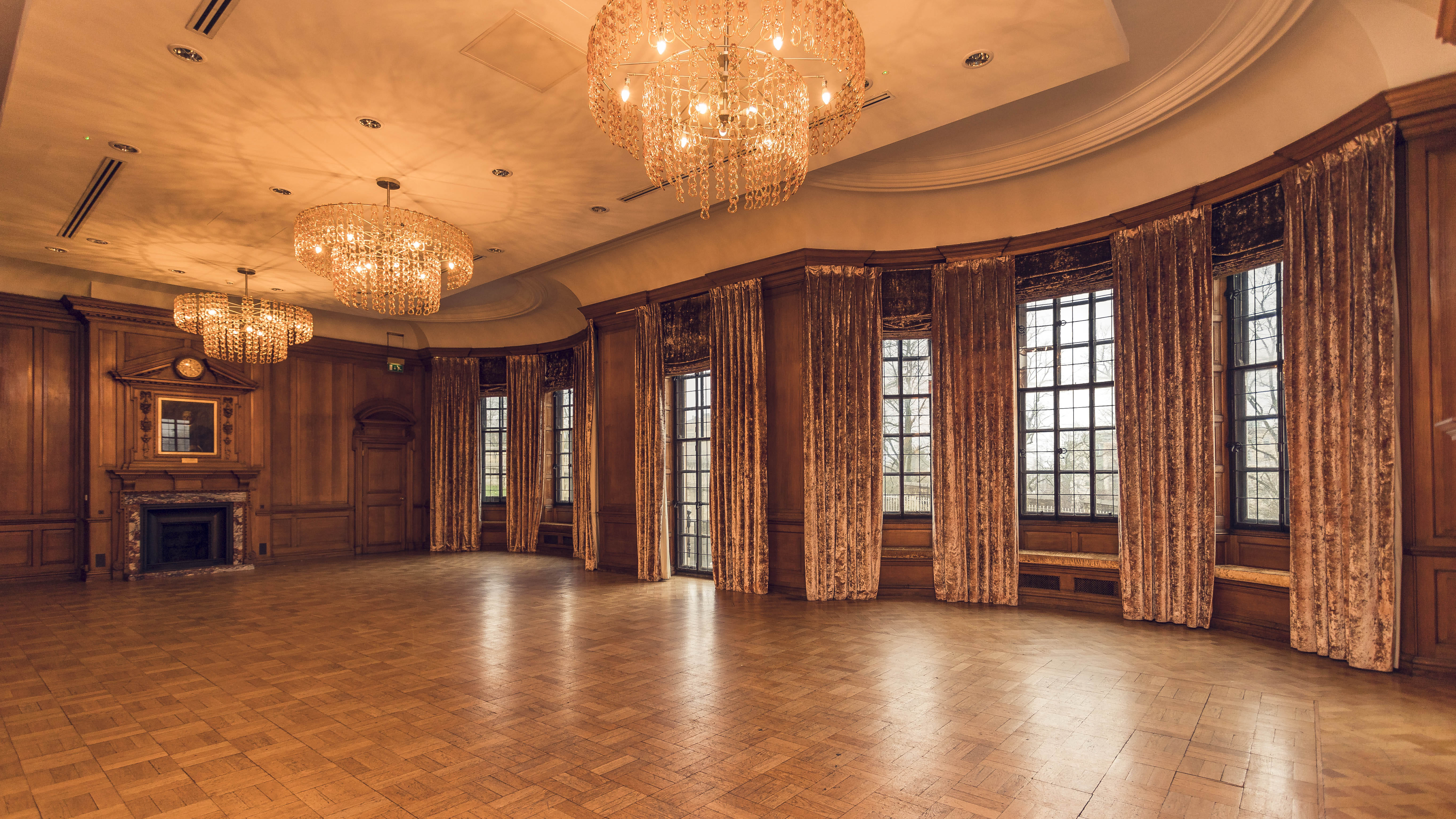 The Grand Boardroom  0