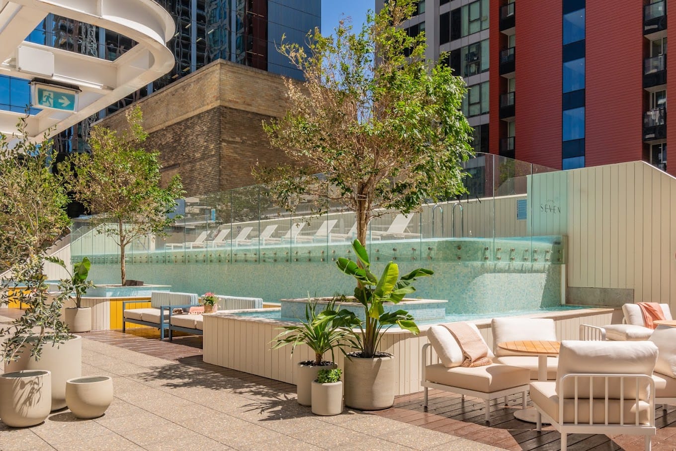 Harper Rooftop Bar 1