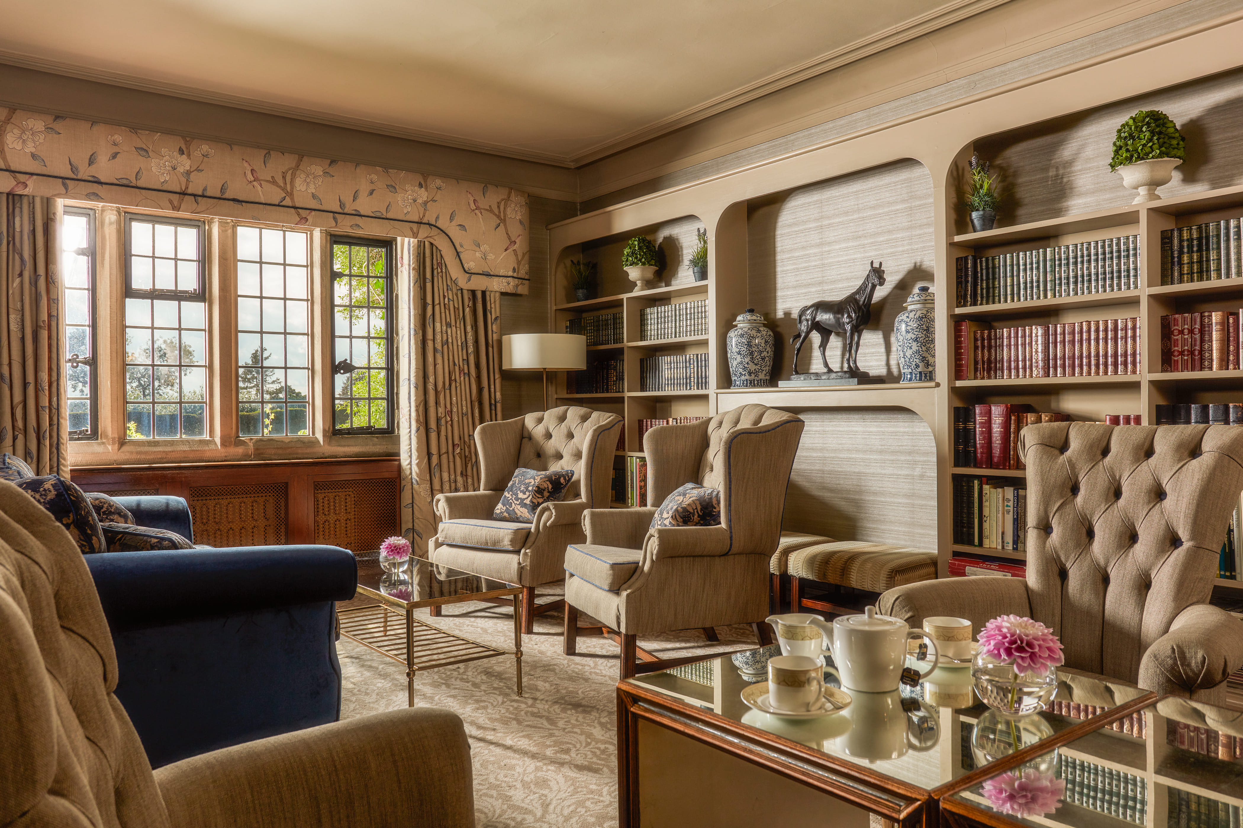 Knight Suite 2