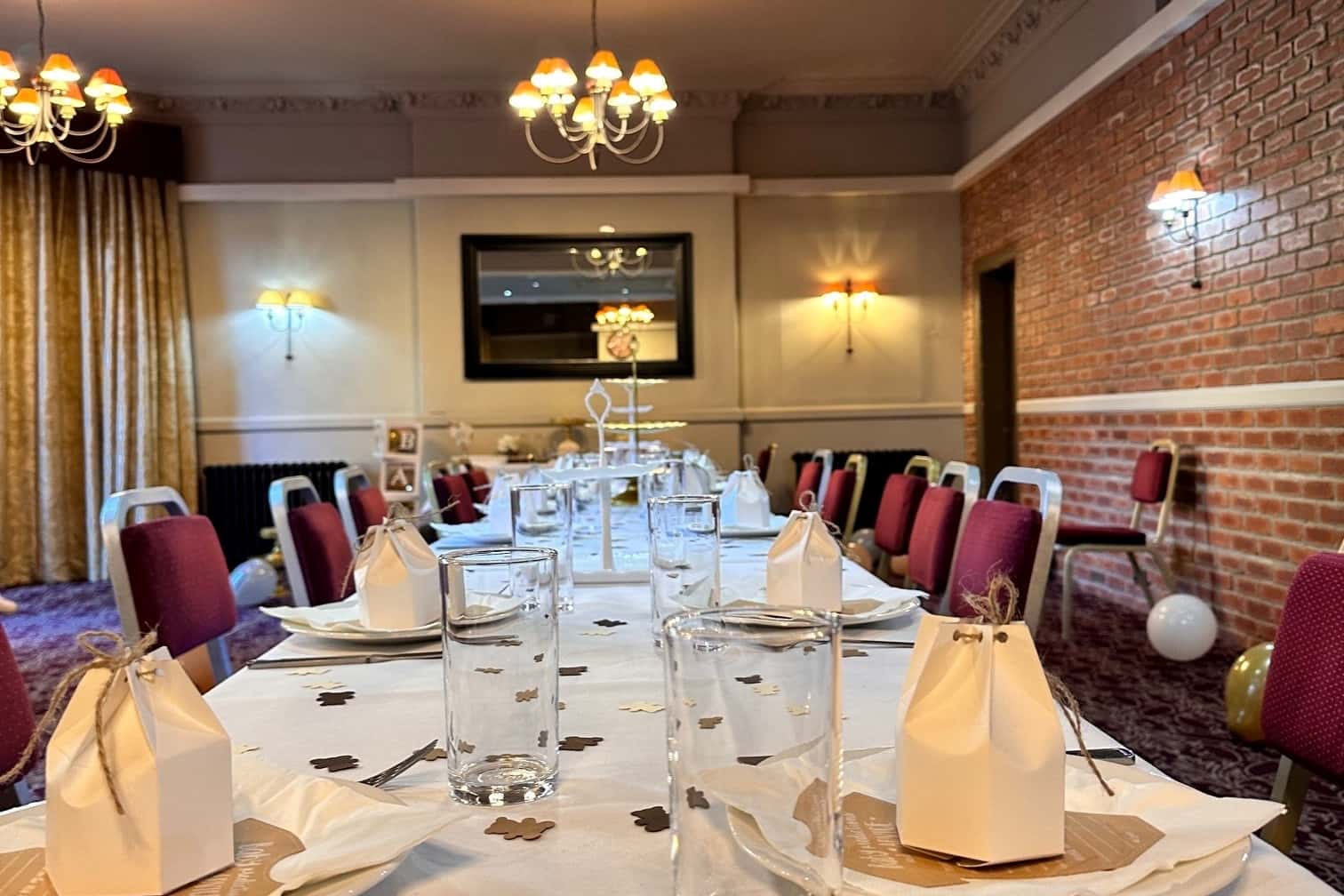 The Dovedale Suite 3